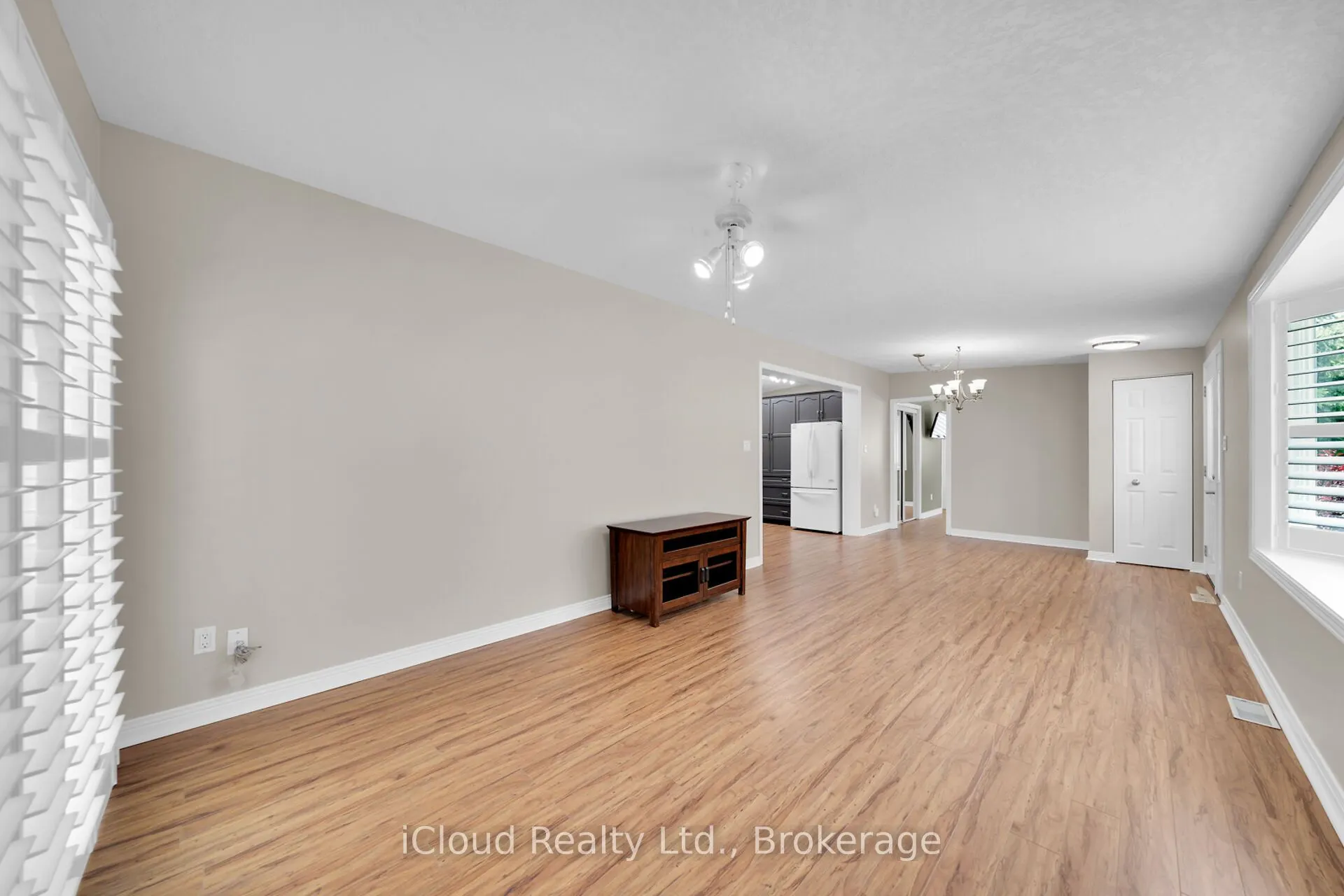 2 Golden Pond Road Pvt Road