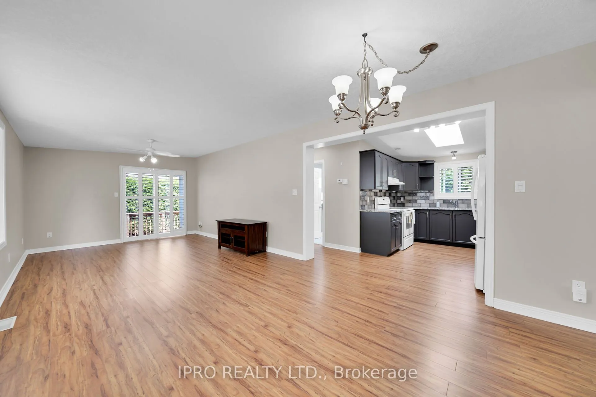 2 Golden Pond Road Pvt Road