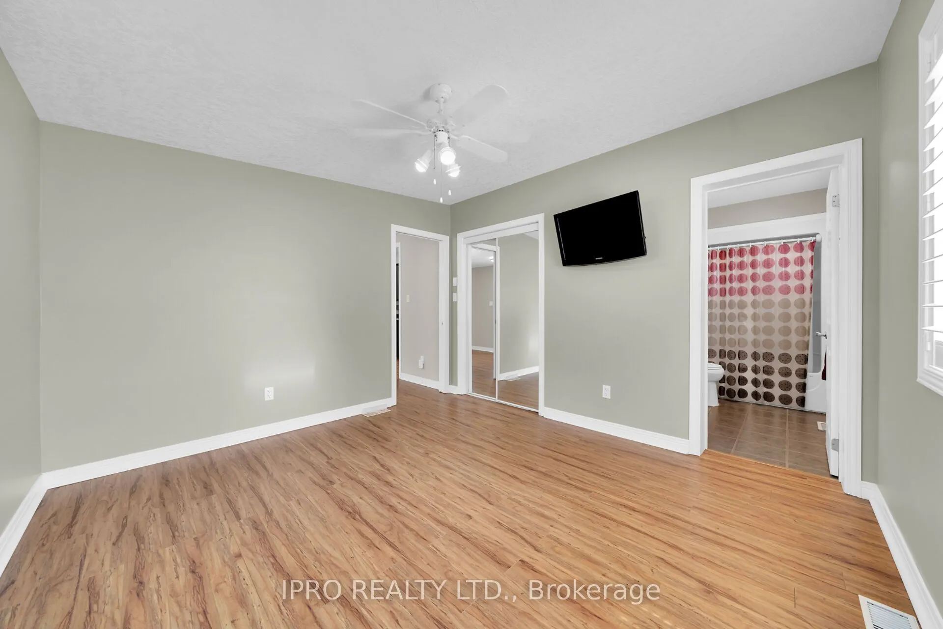 2 Golden Pond Road Pvt Road