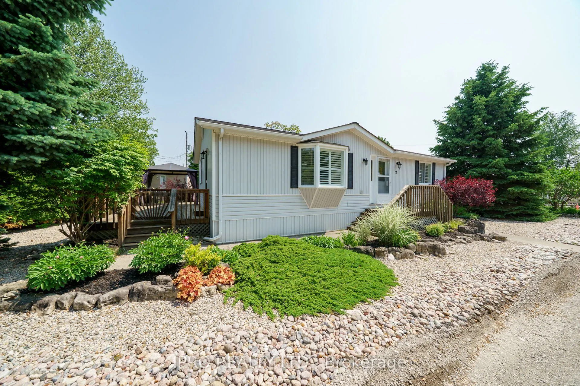 2 Golden Pond Road Pvt Road