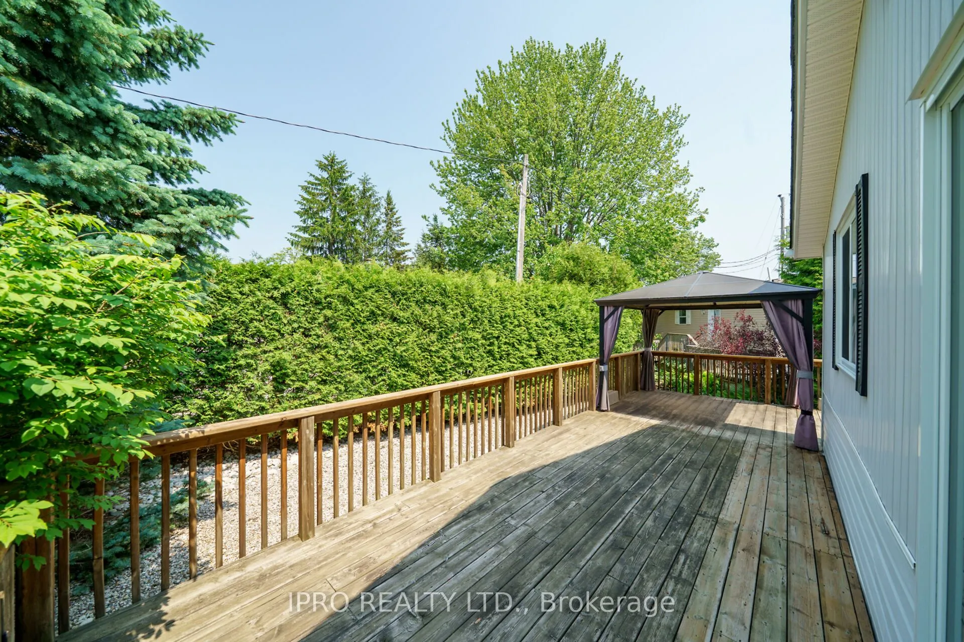 2 Golden Pond Road Pvt Road