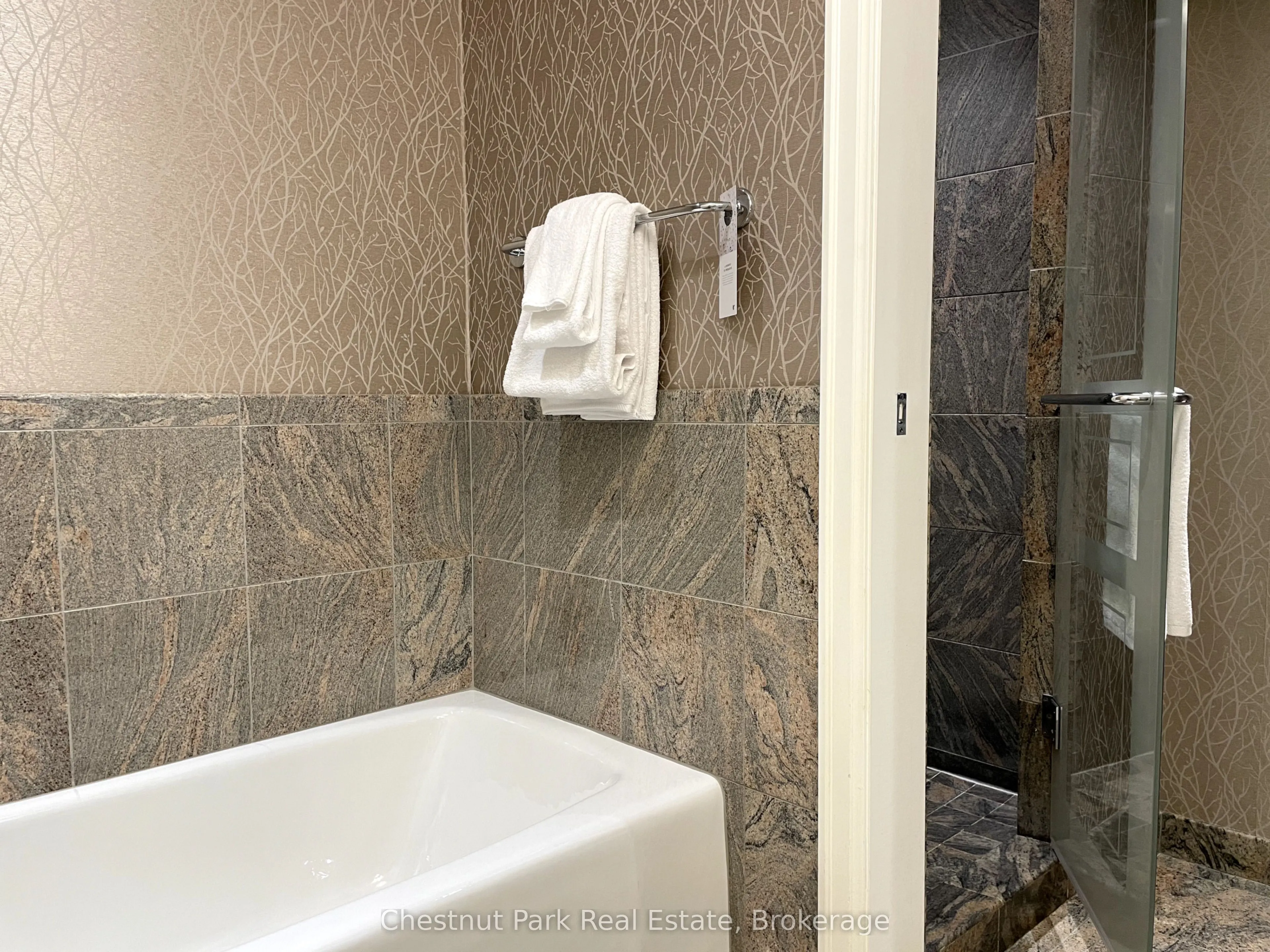 1050 PAIGNTON HOUSE Road, #1245