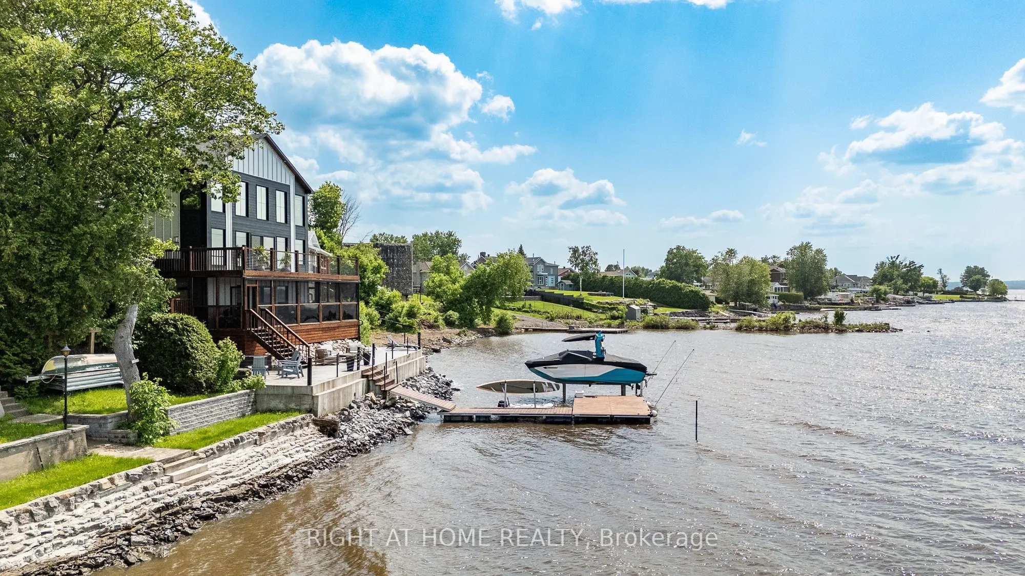 2120 Du Chateau Avenue