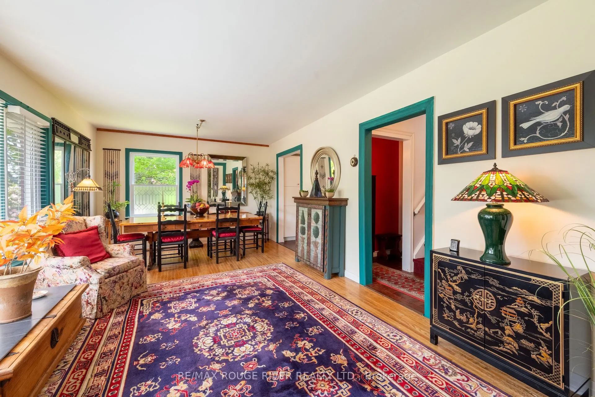546 Lakeshore Road
