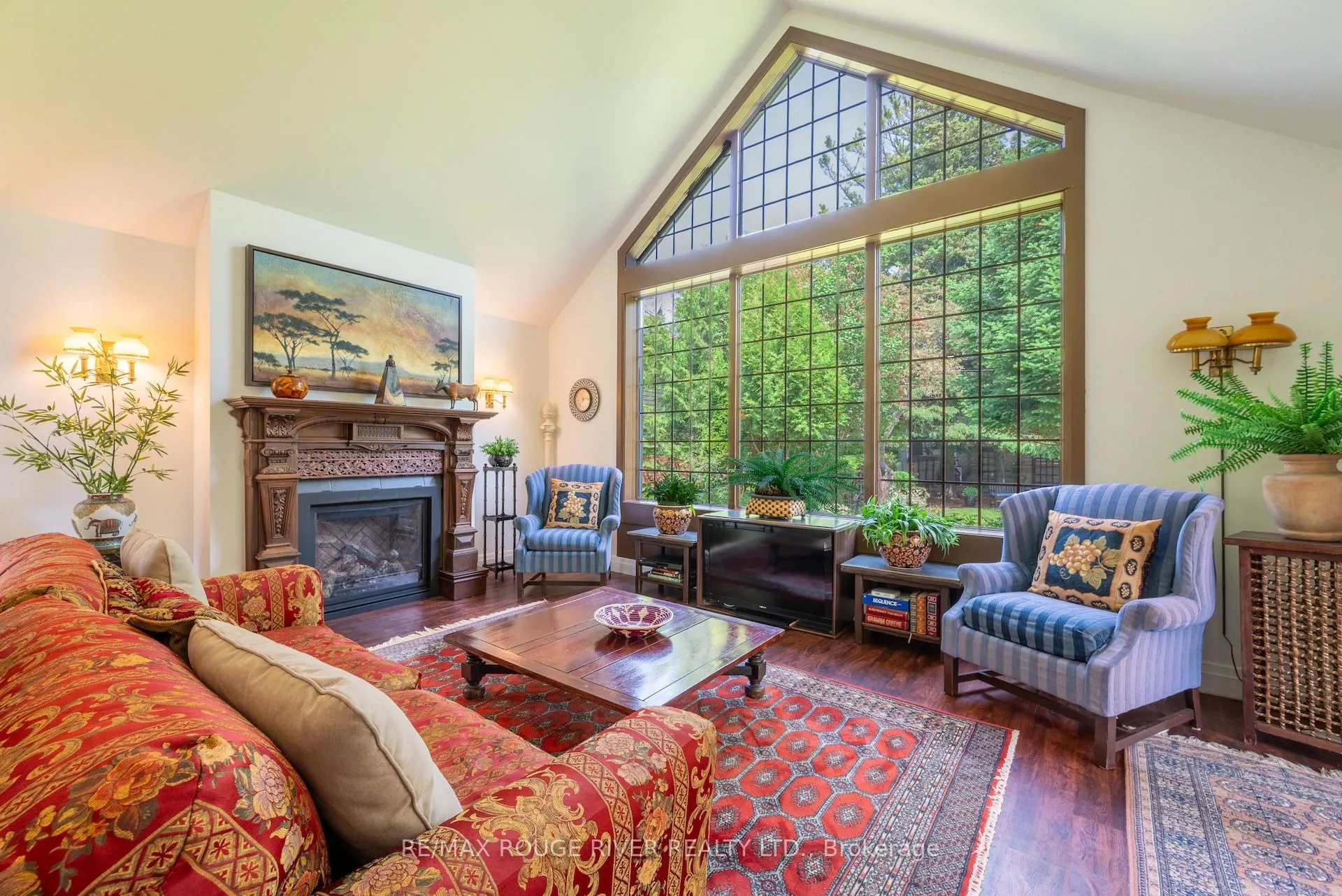 546 Lakeshore Road