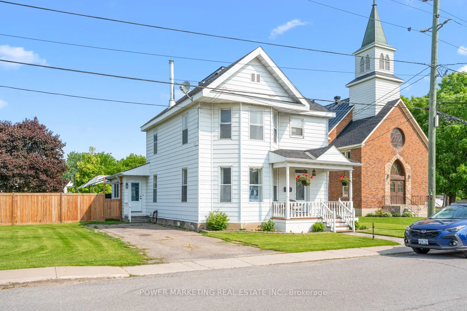 49 McLachlin Street