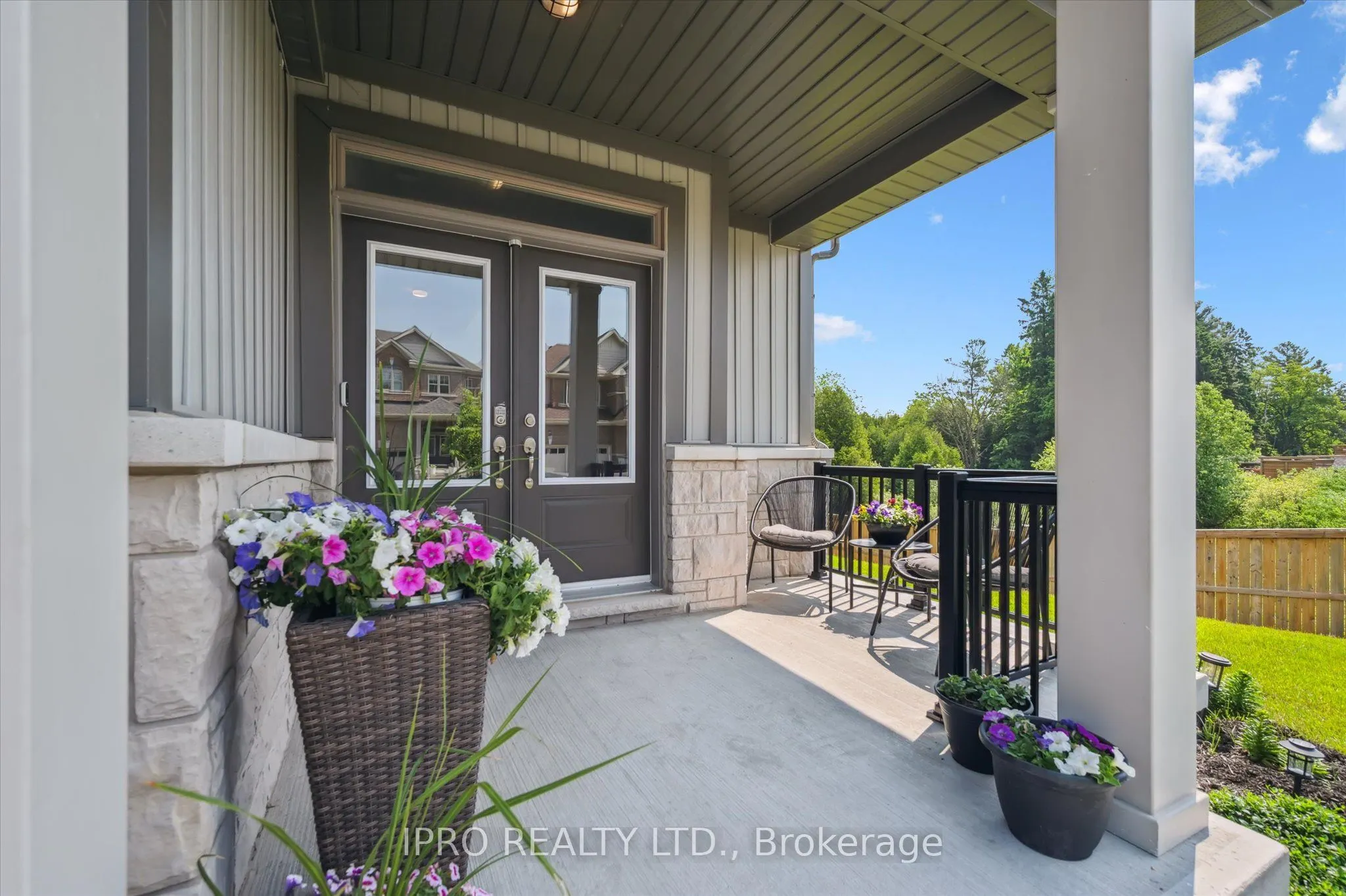 141 Mcfarlane Crescent