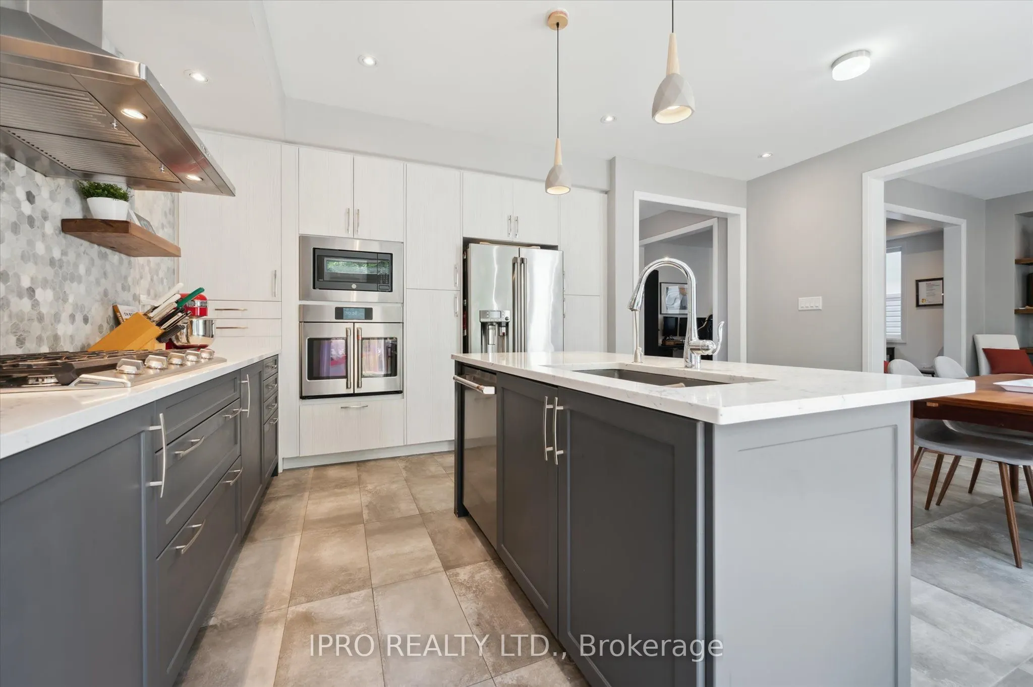 141 Mcfarlane Crescent