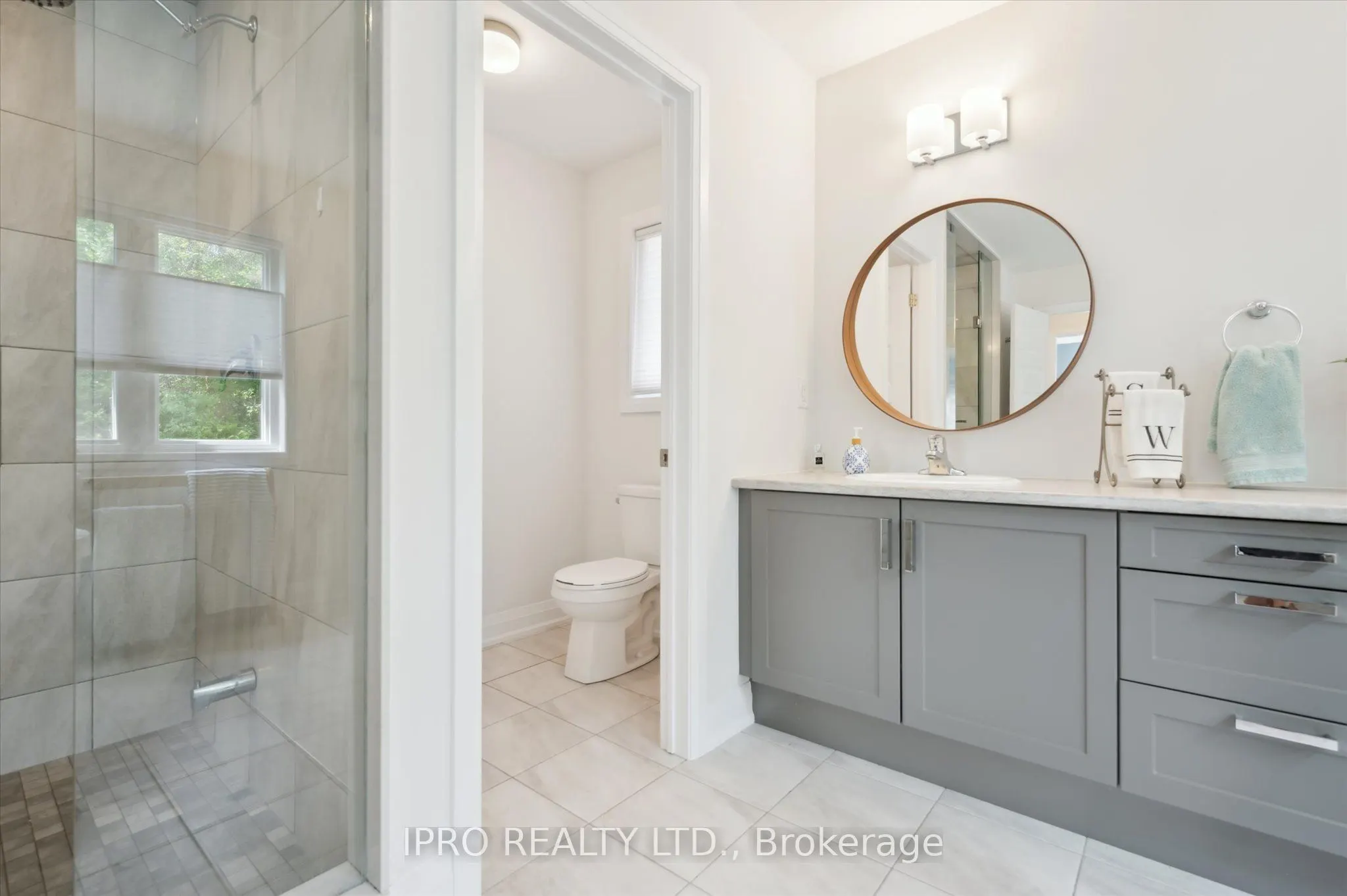 141 Mcfarlane Crescent