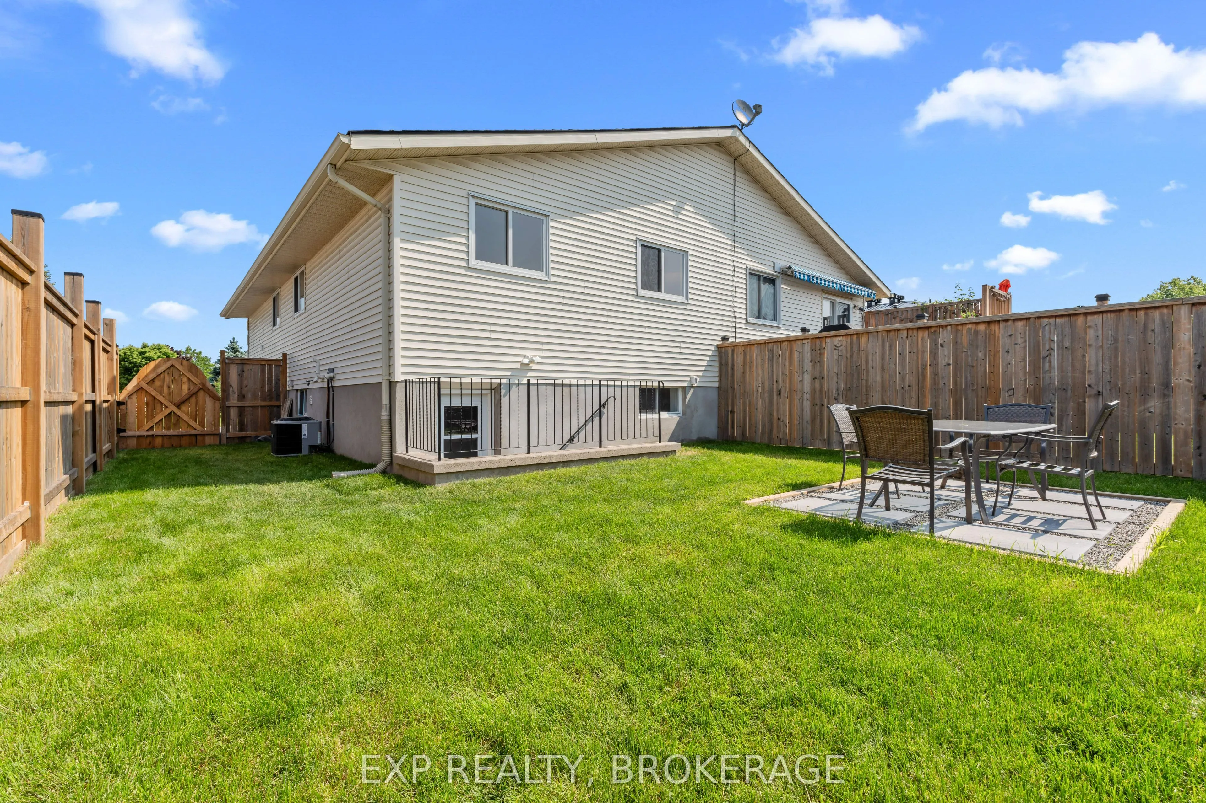 333 MELANIE Avenue