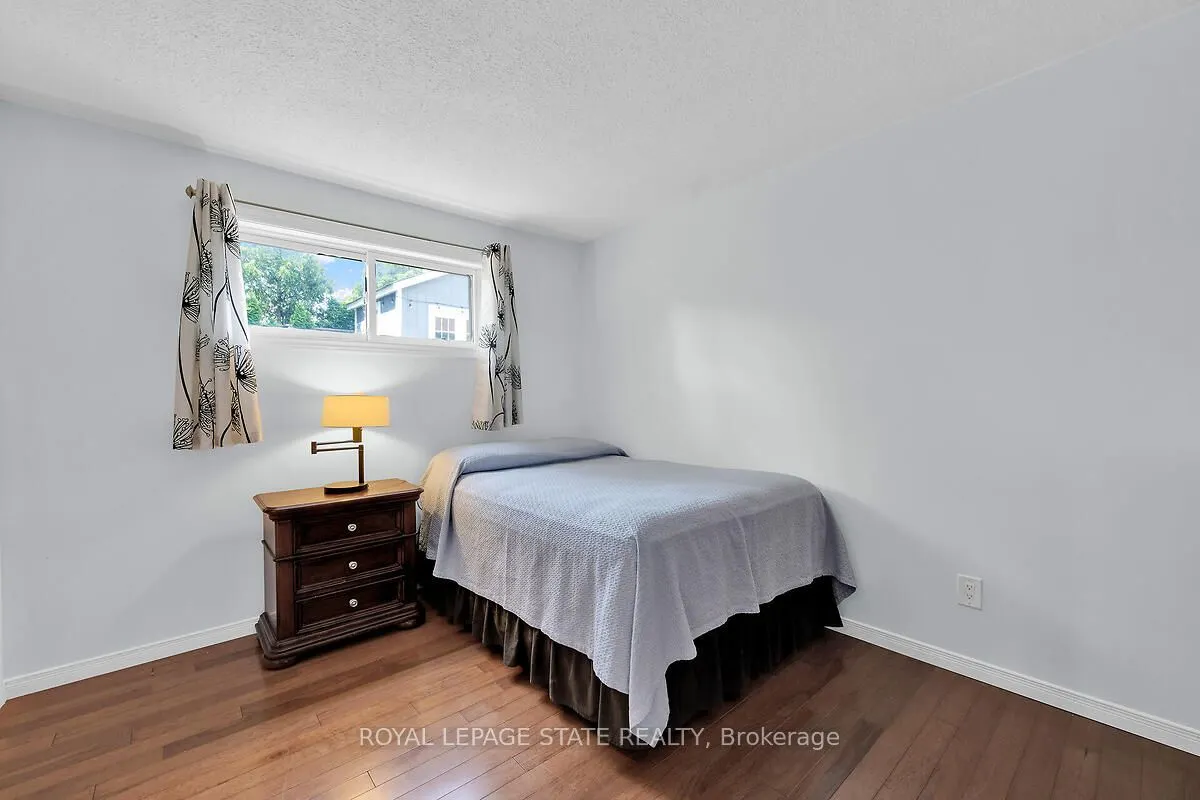 4 Bing Crescent