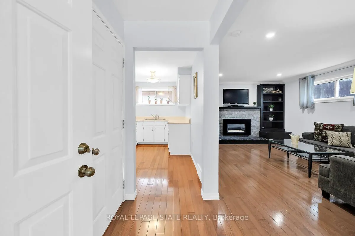 4 Bing Crescent