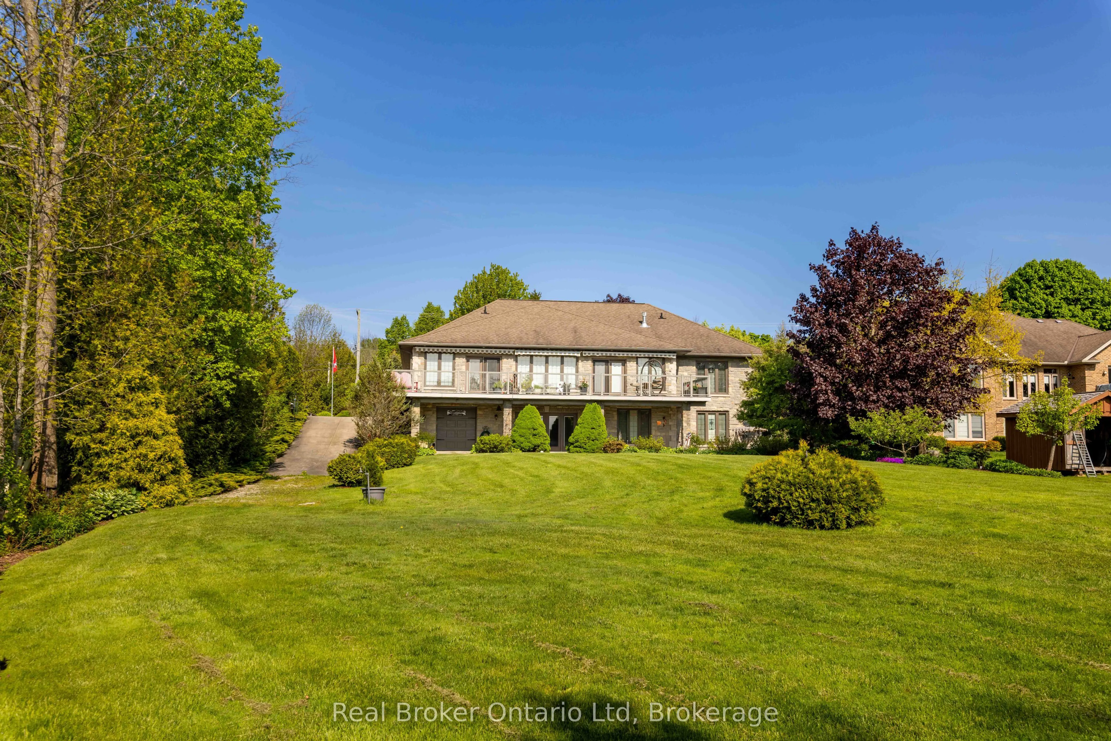 361 Balmy Beach Road