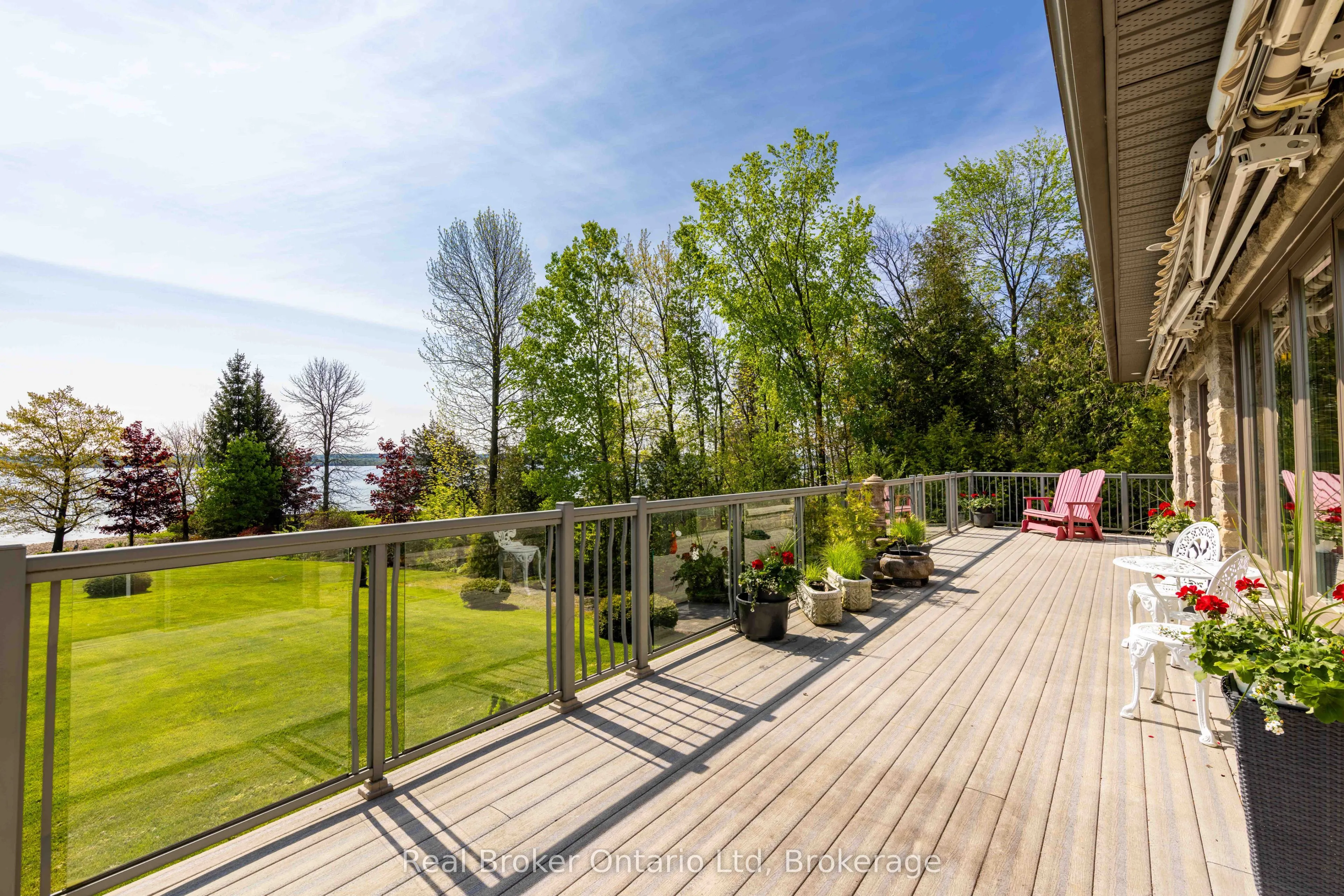 361 Balmy Beach Road