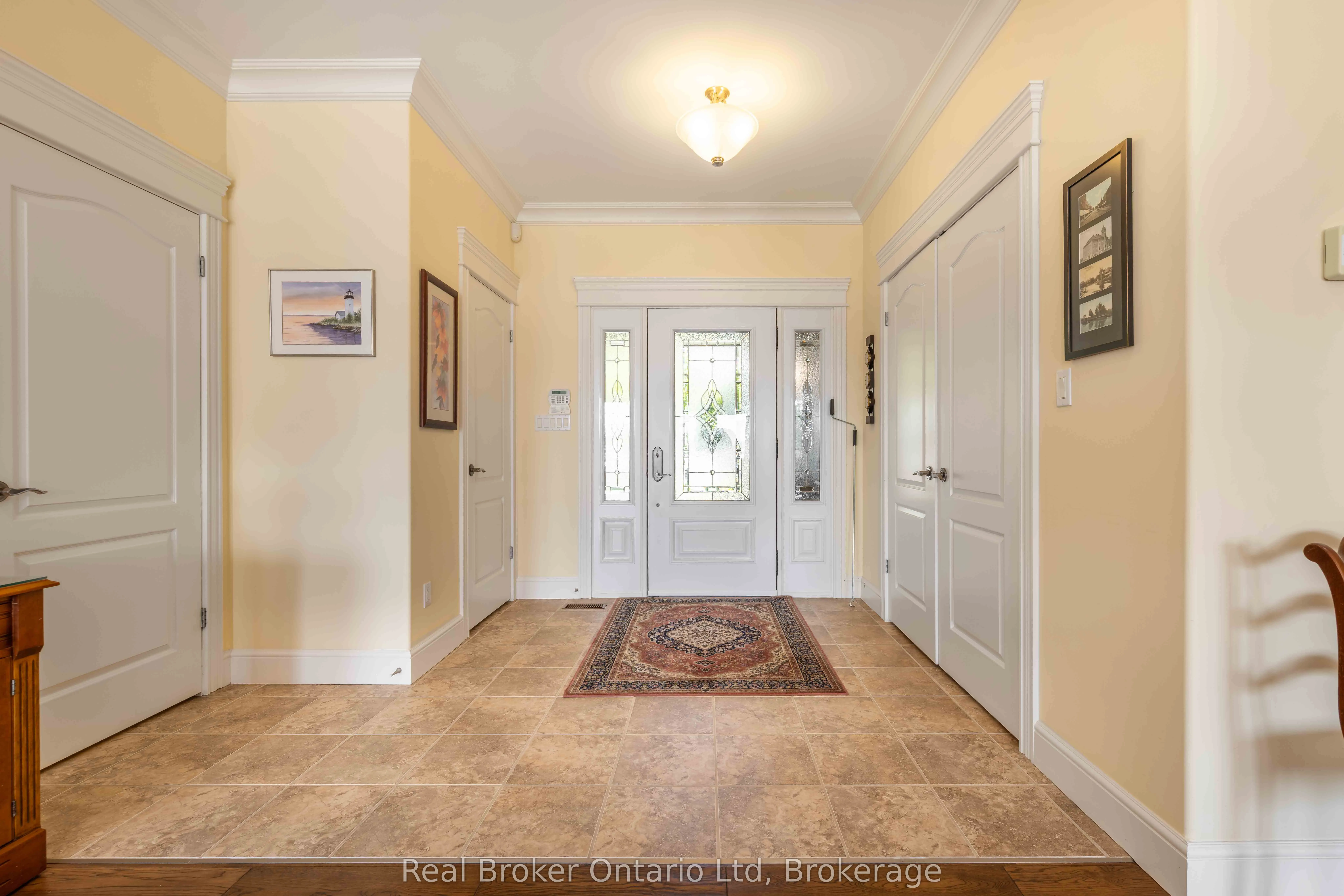 361 Balmy Beach Road