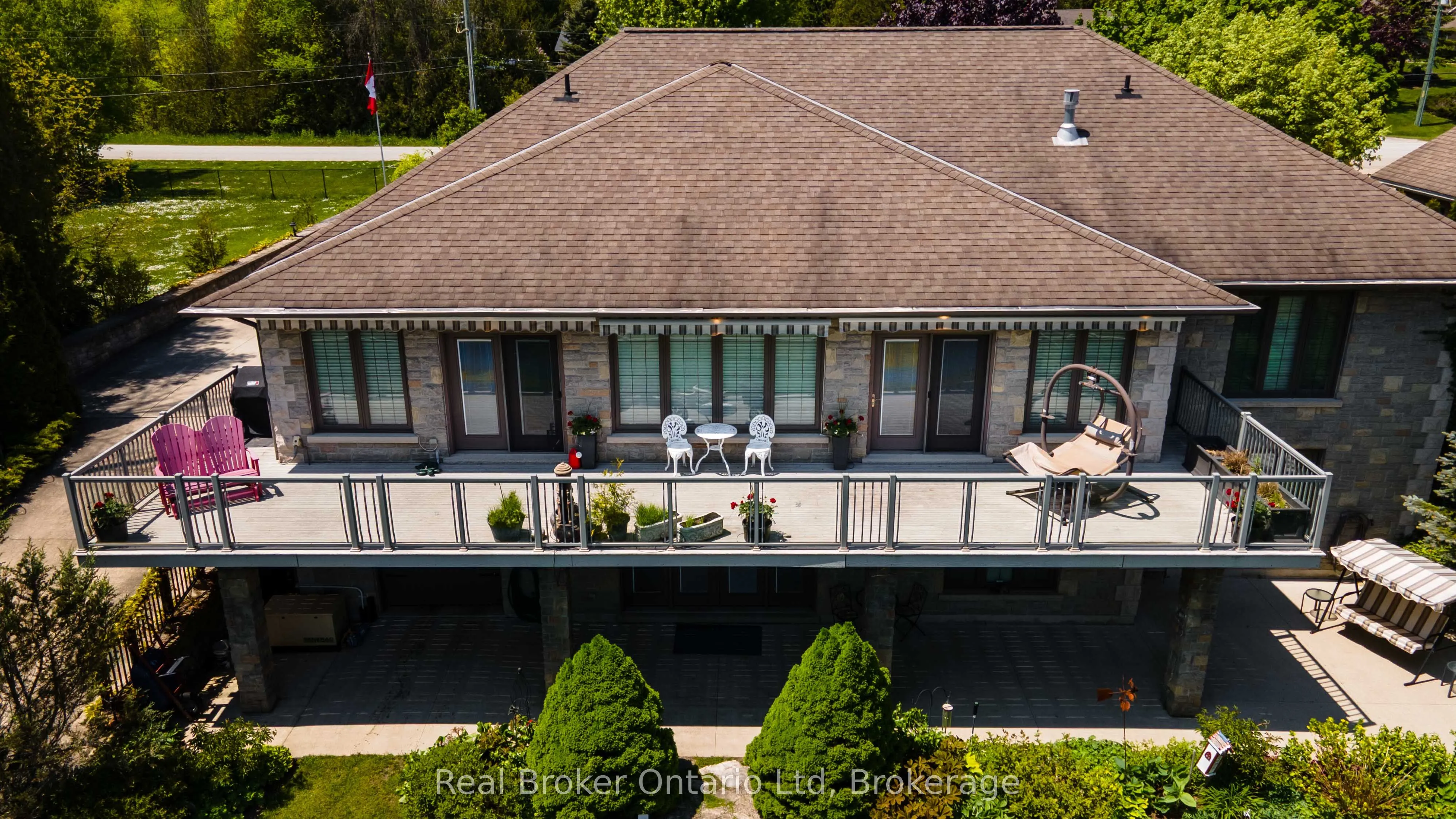 361 Balmy Beach Road