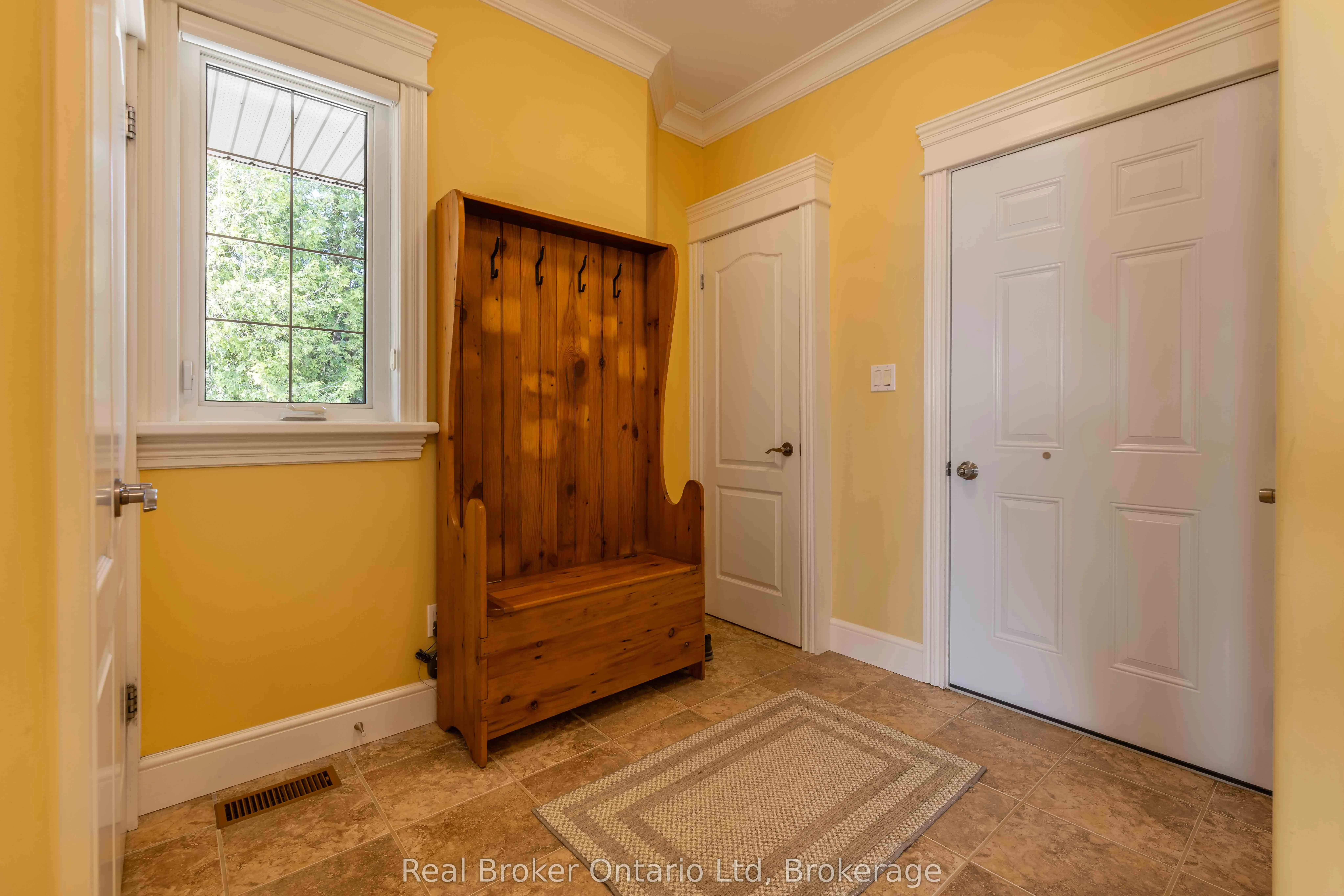 361 Balmy Beach Road