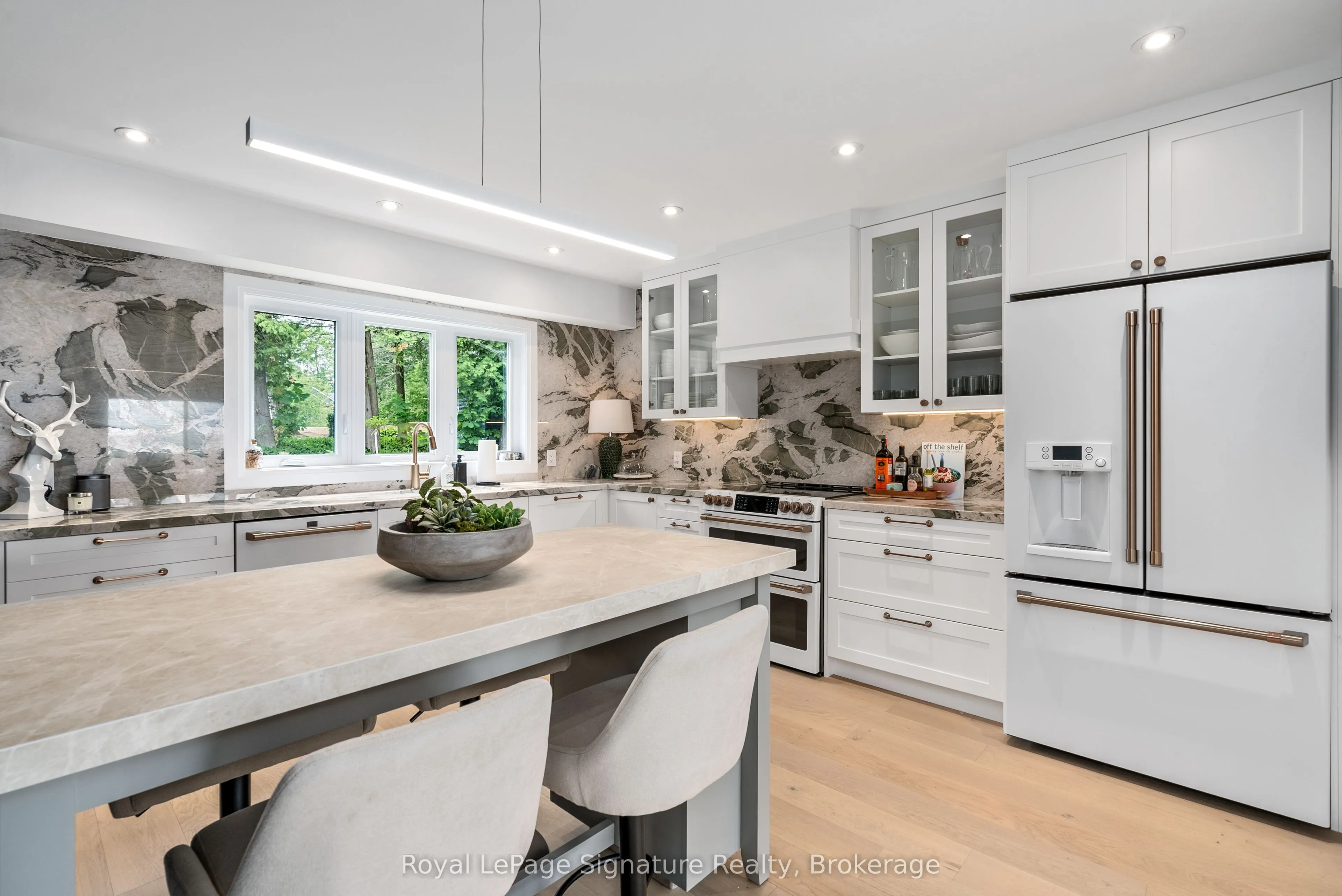 137 Bayview Avenue