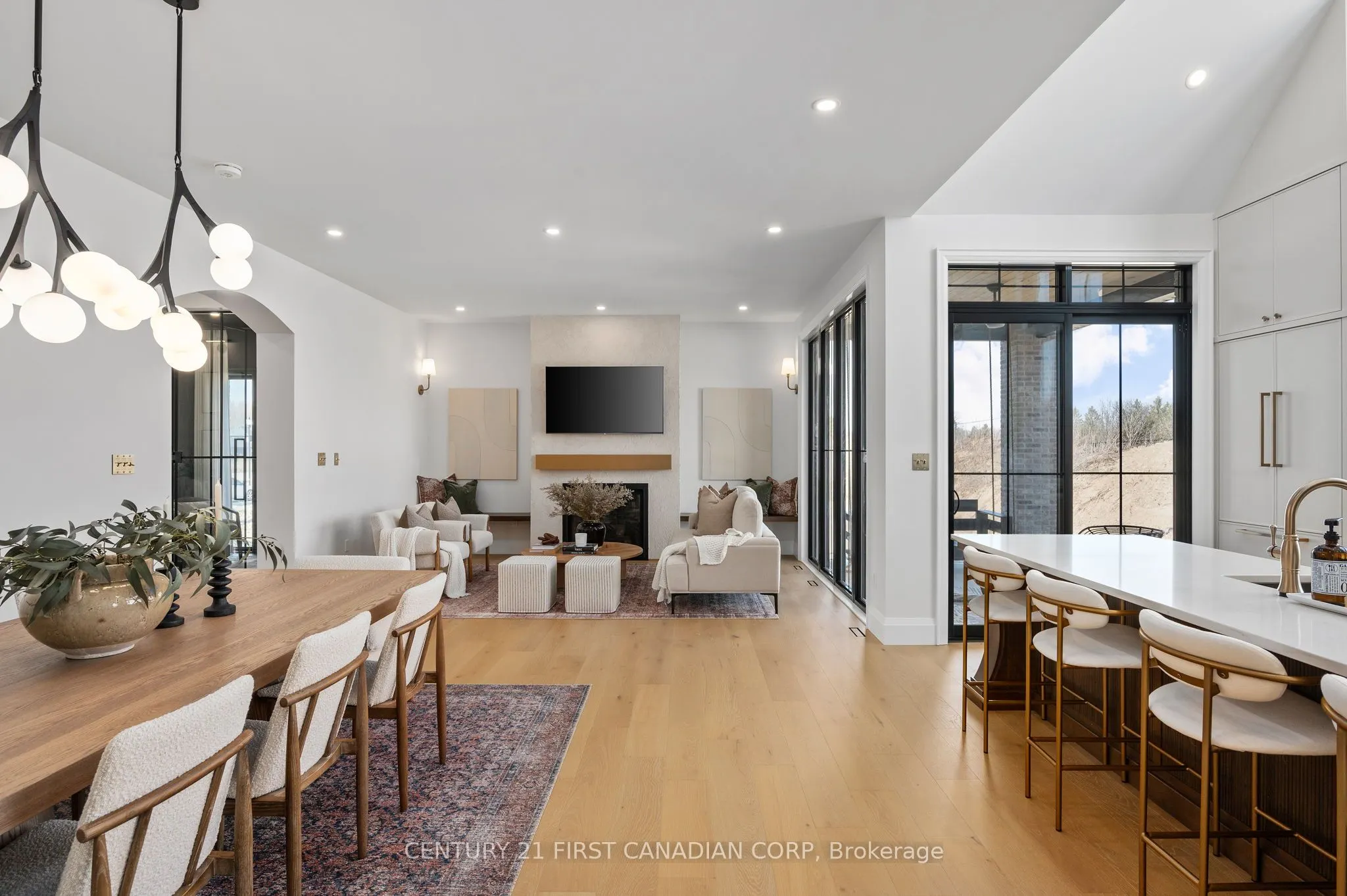 220 Foxborough Place