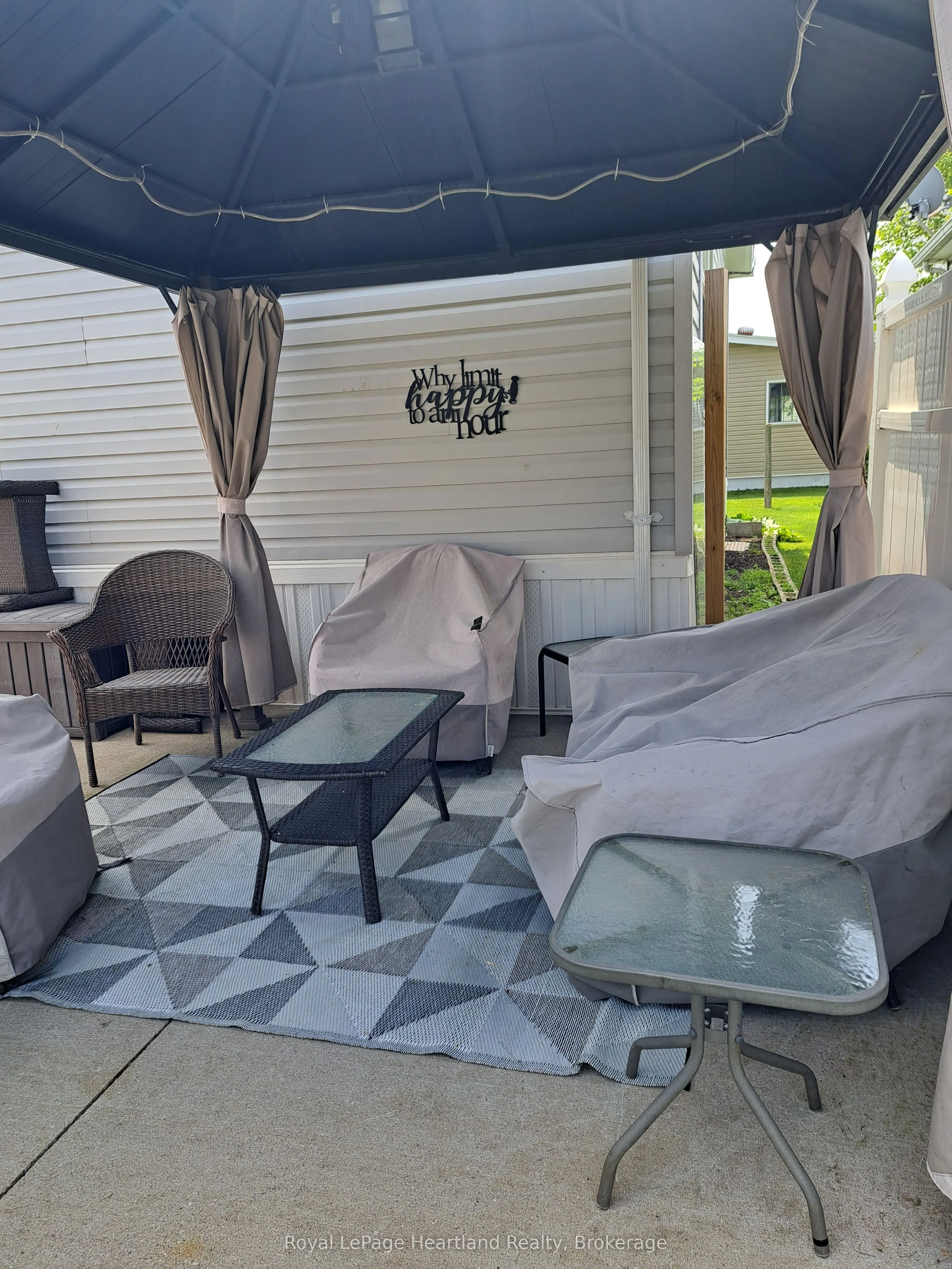 469 Richard Crescent