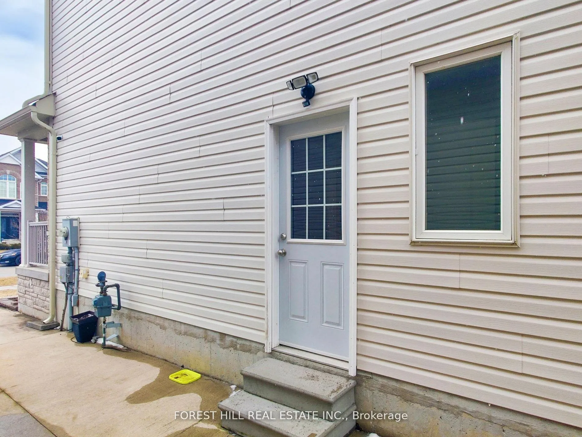 740 Cedar Street