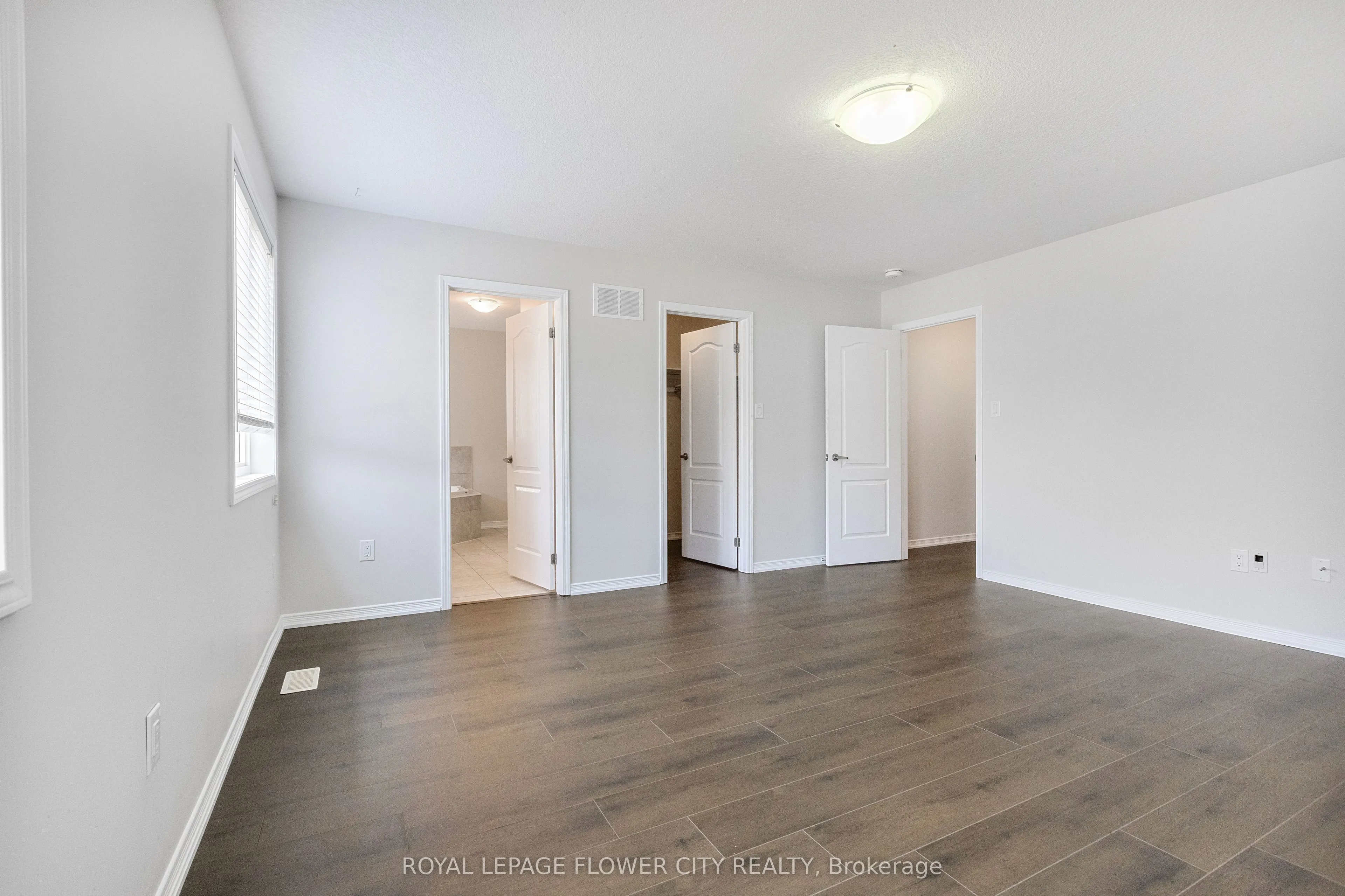 25 Munro Circle