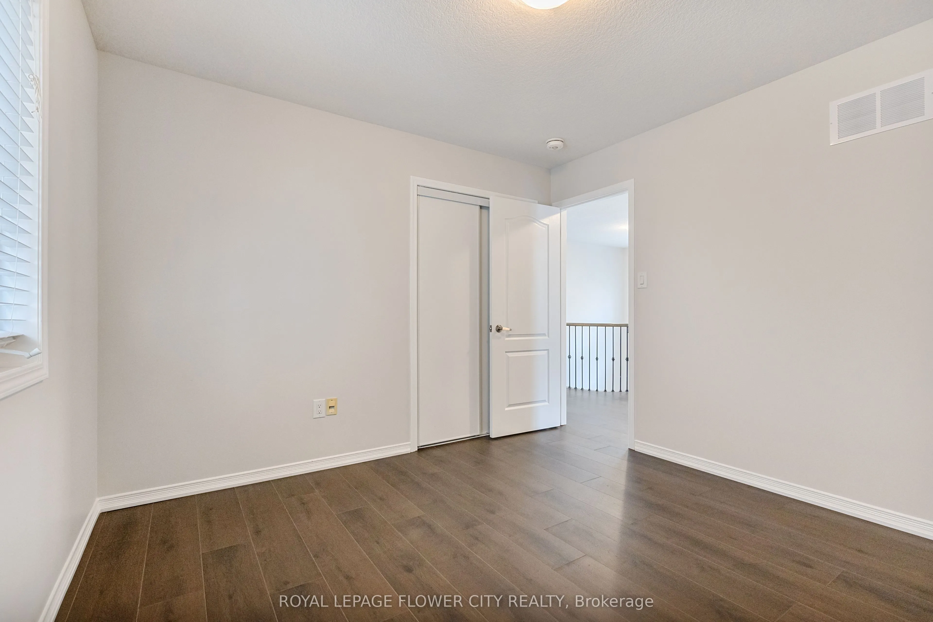 25 Munro Circle