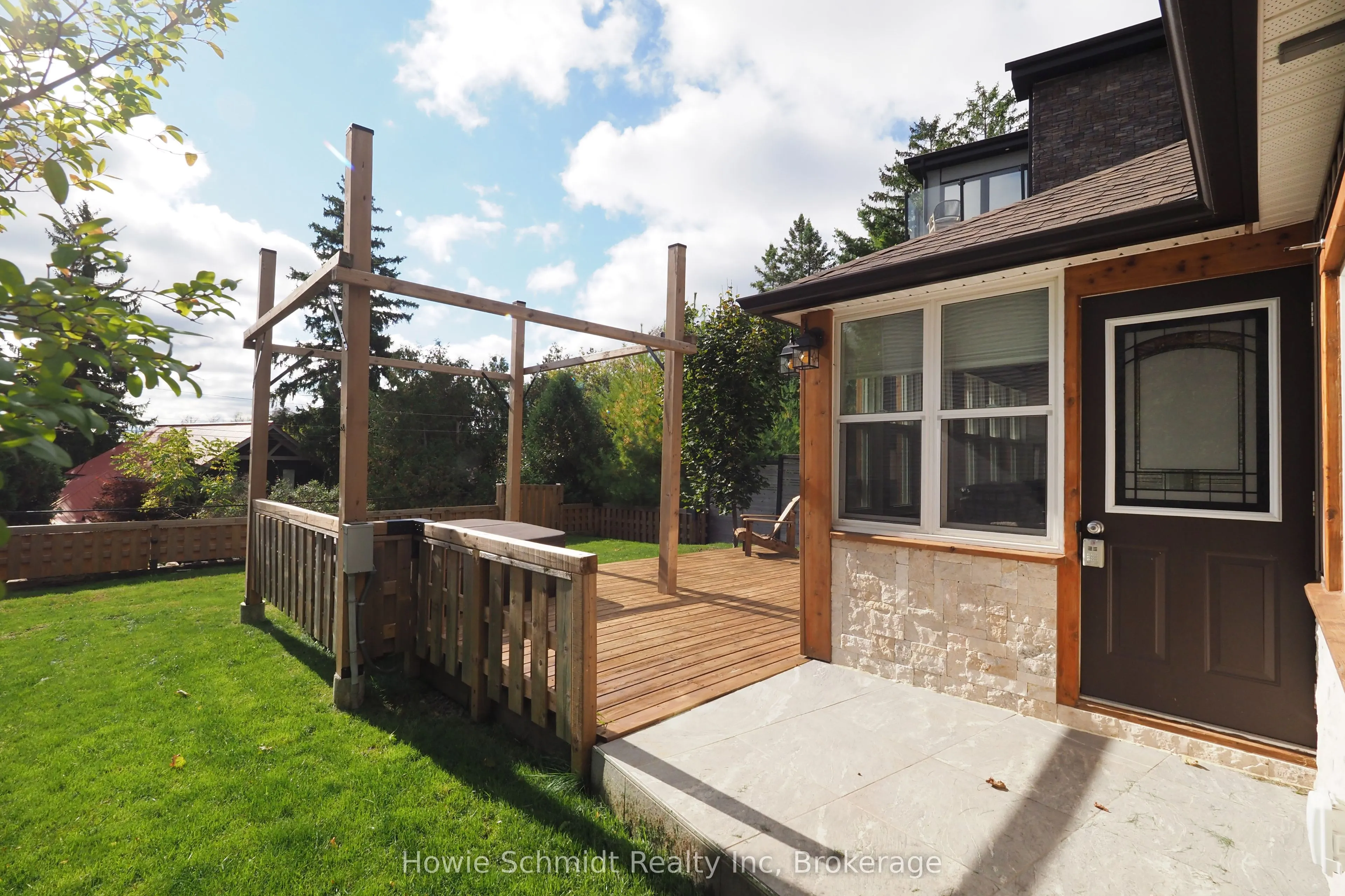 50 Holly Trail