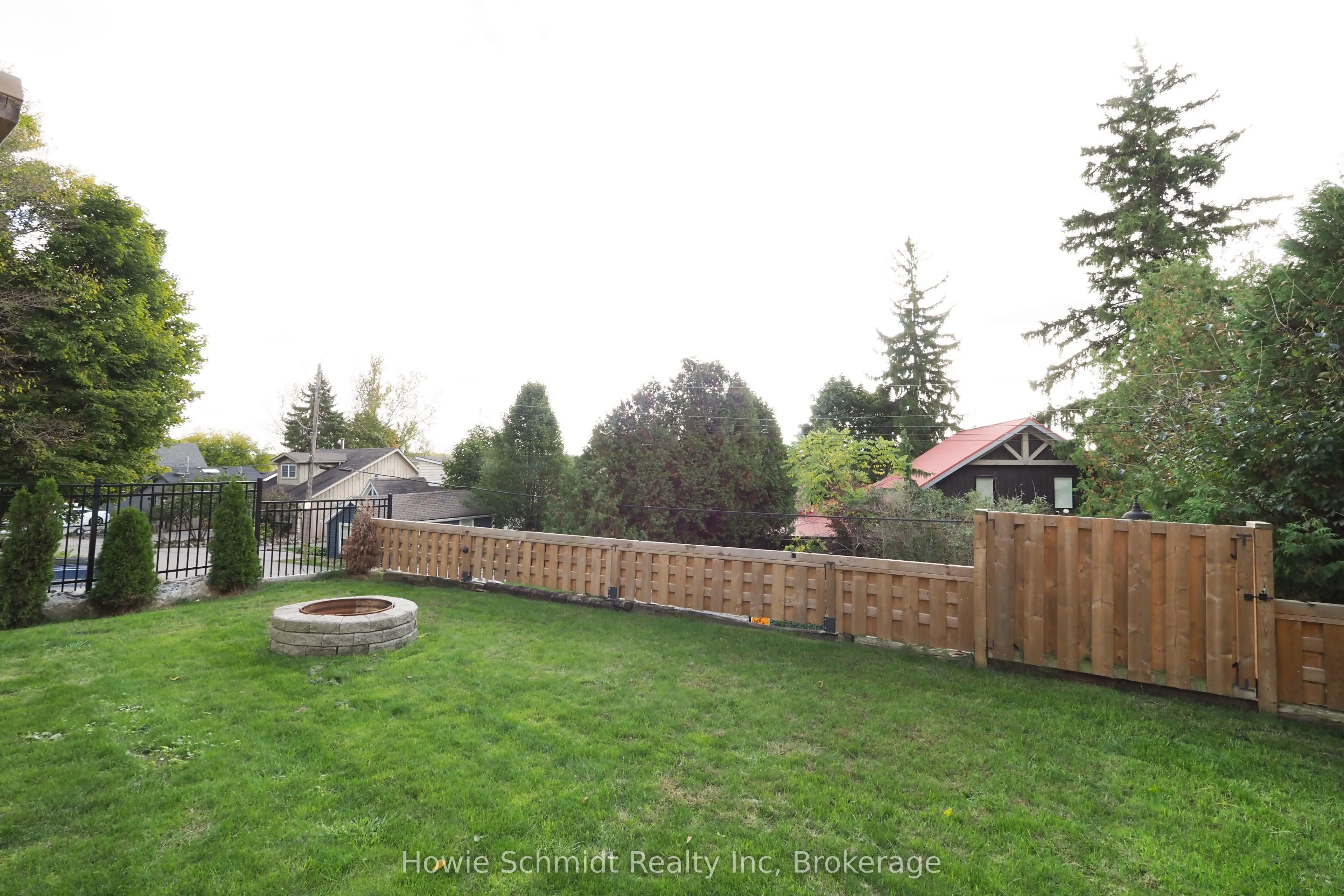 50 Holly Trail