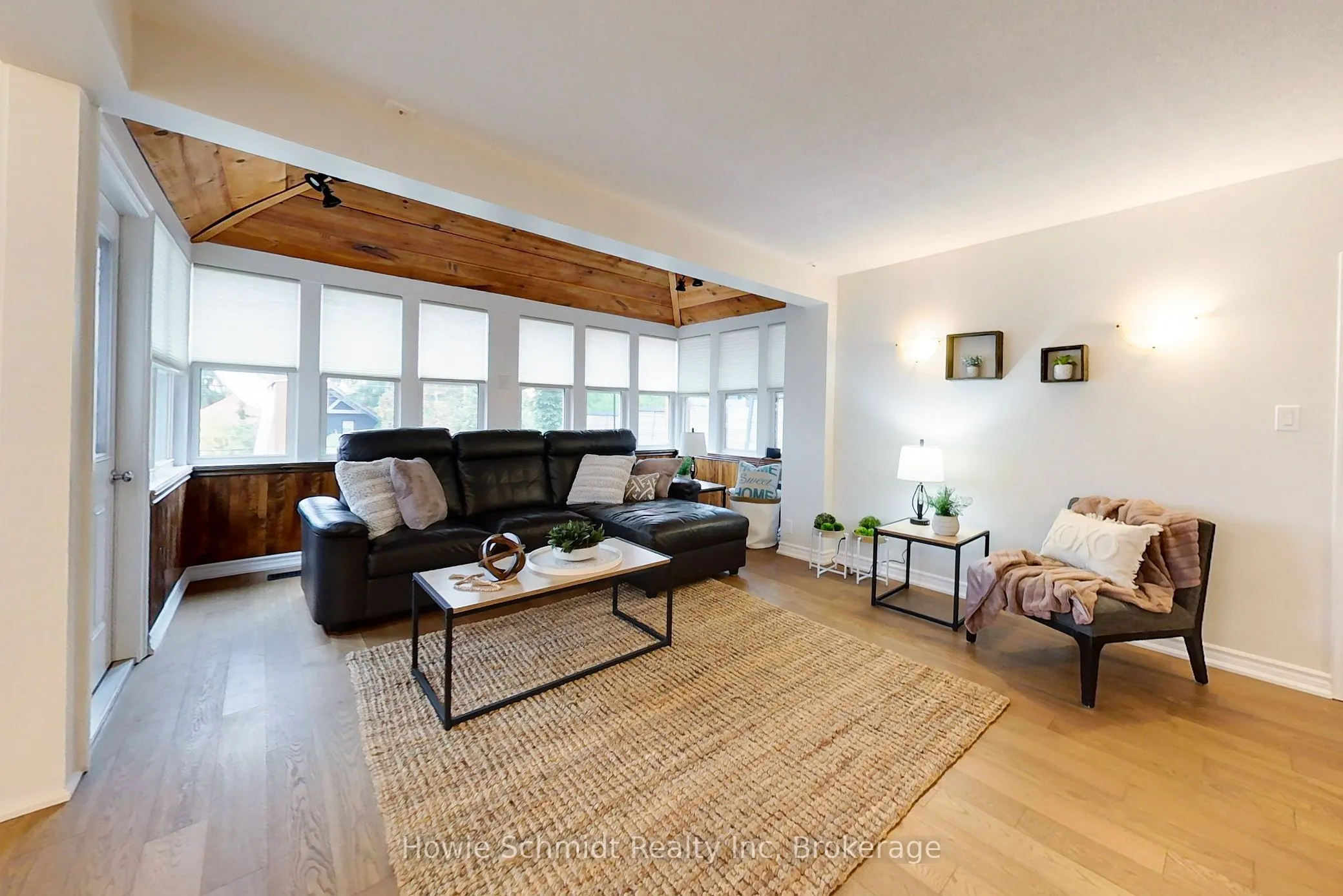50 Holly Trail