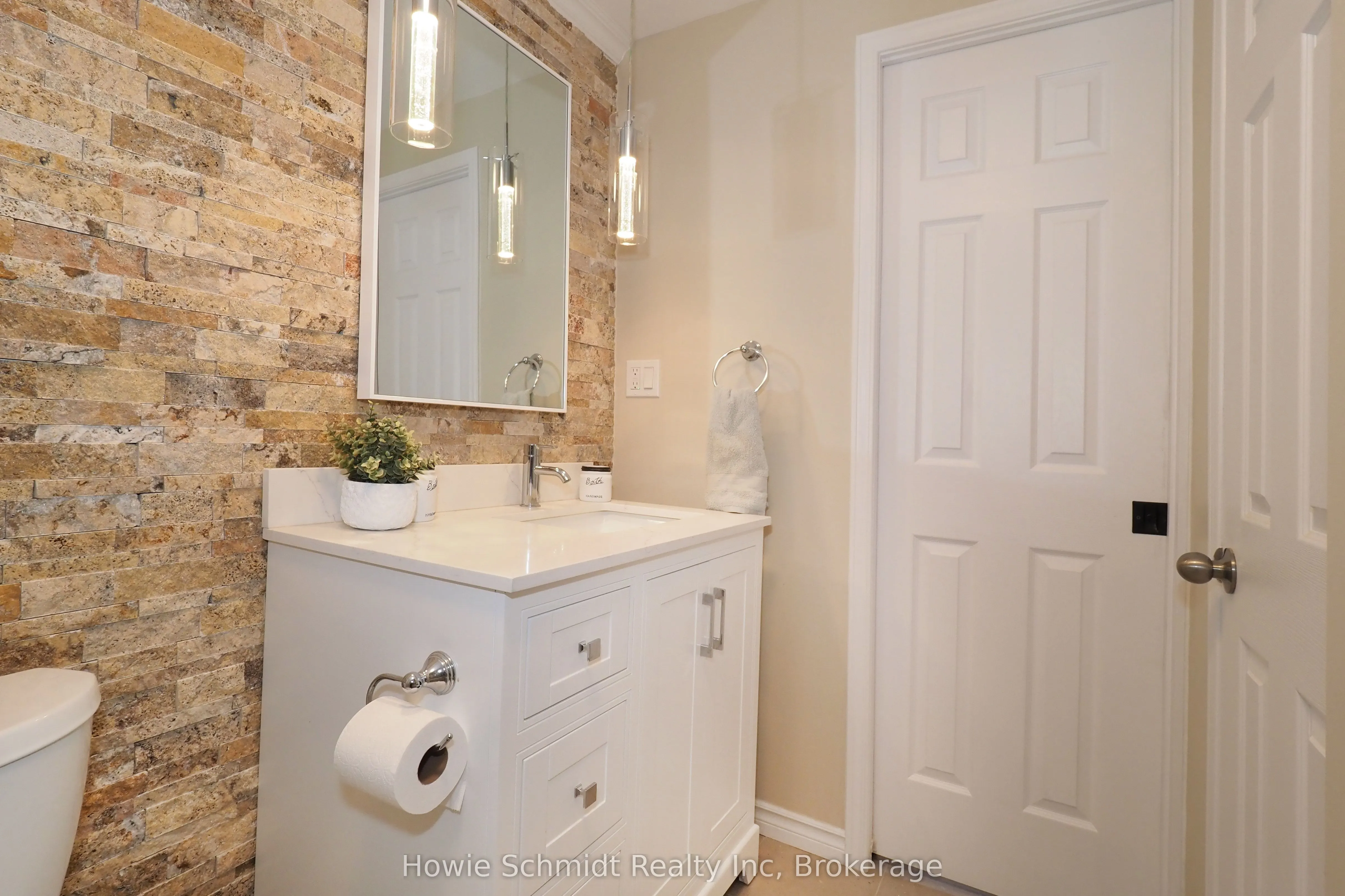 50 Holly Trail