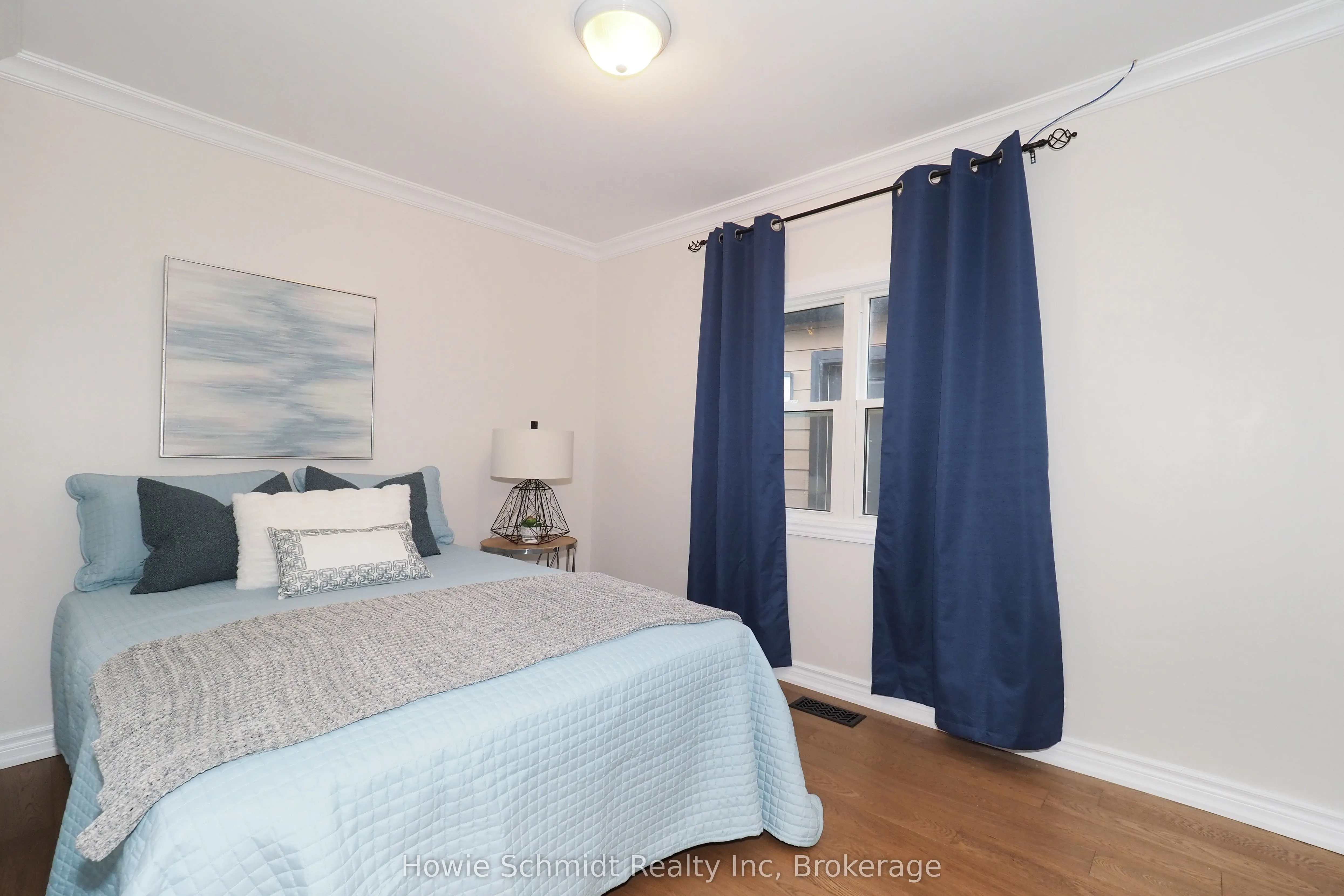 50 Holly Trail