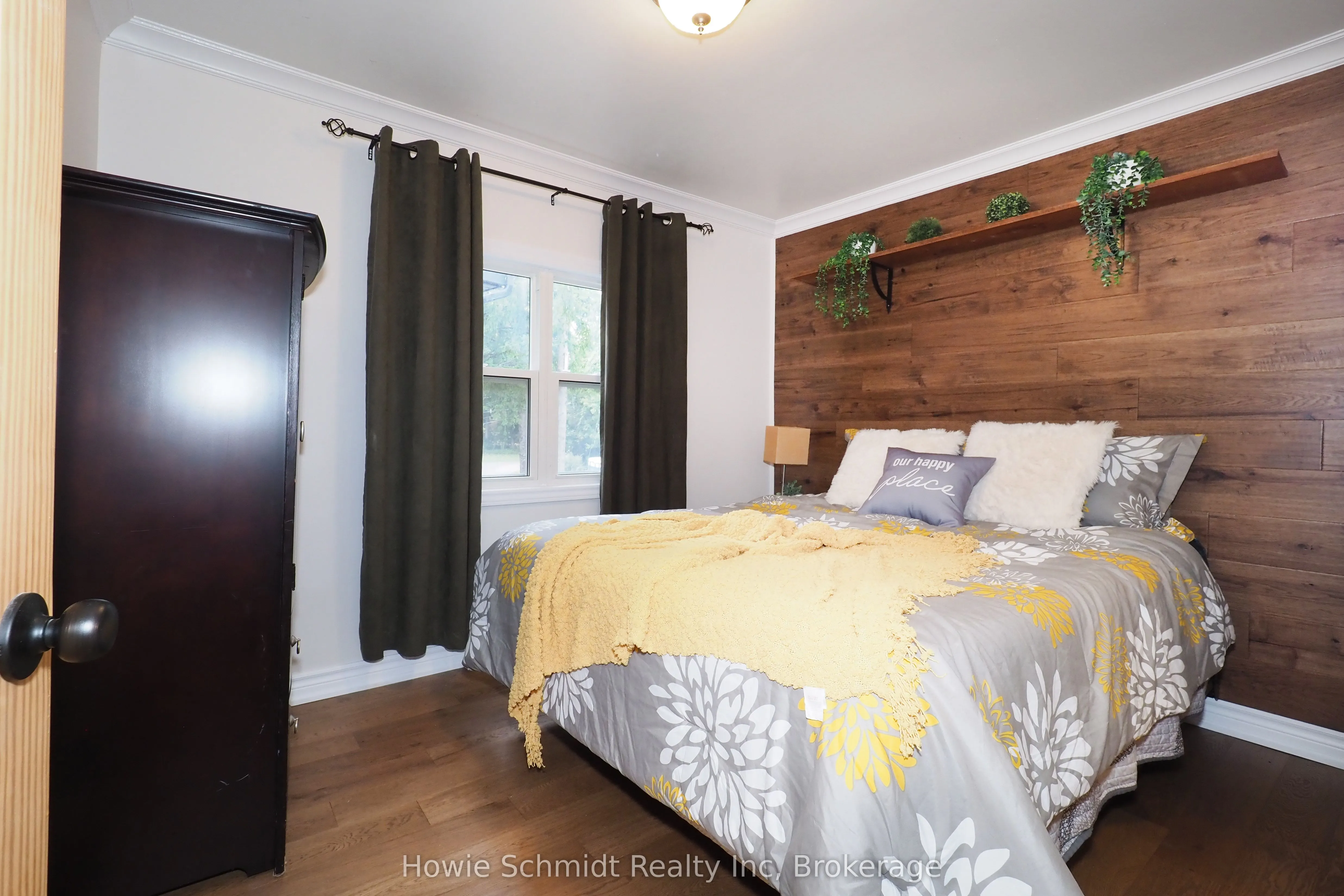 50 Holly Trail