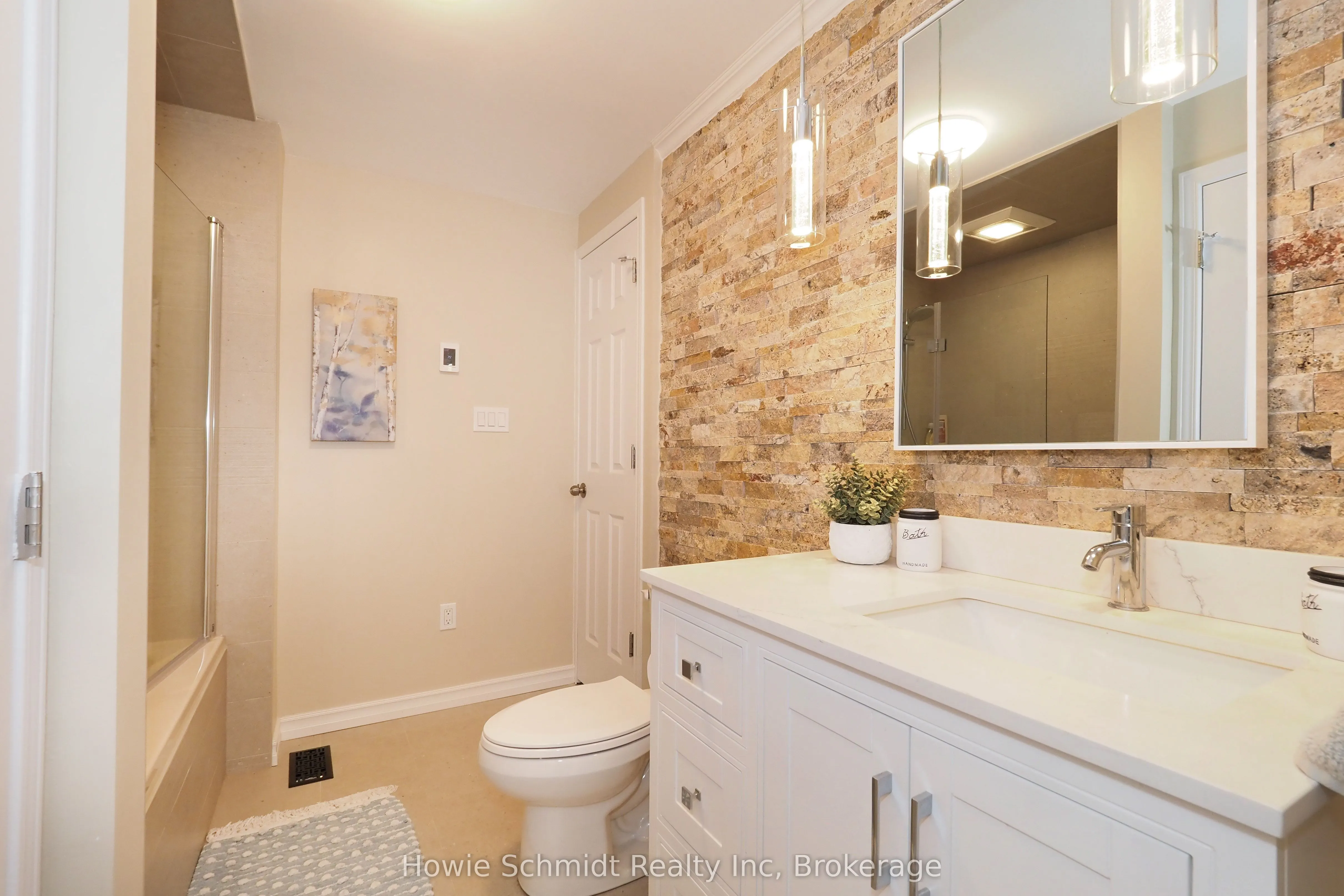 50 Holly Trail
