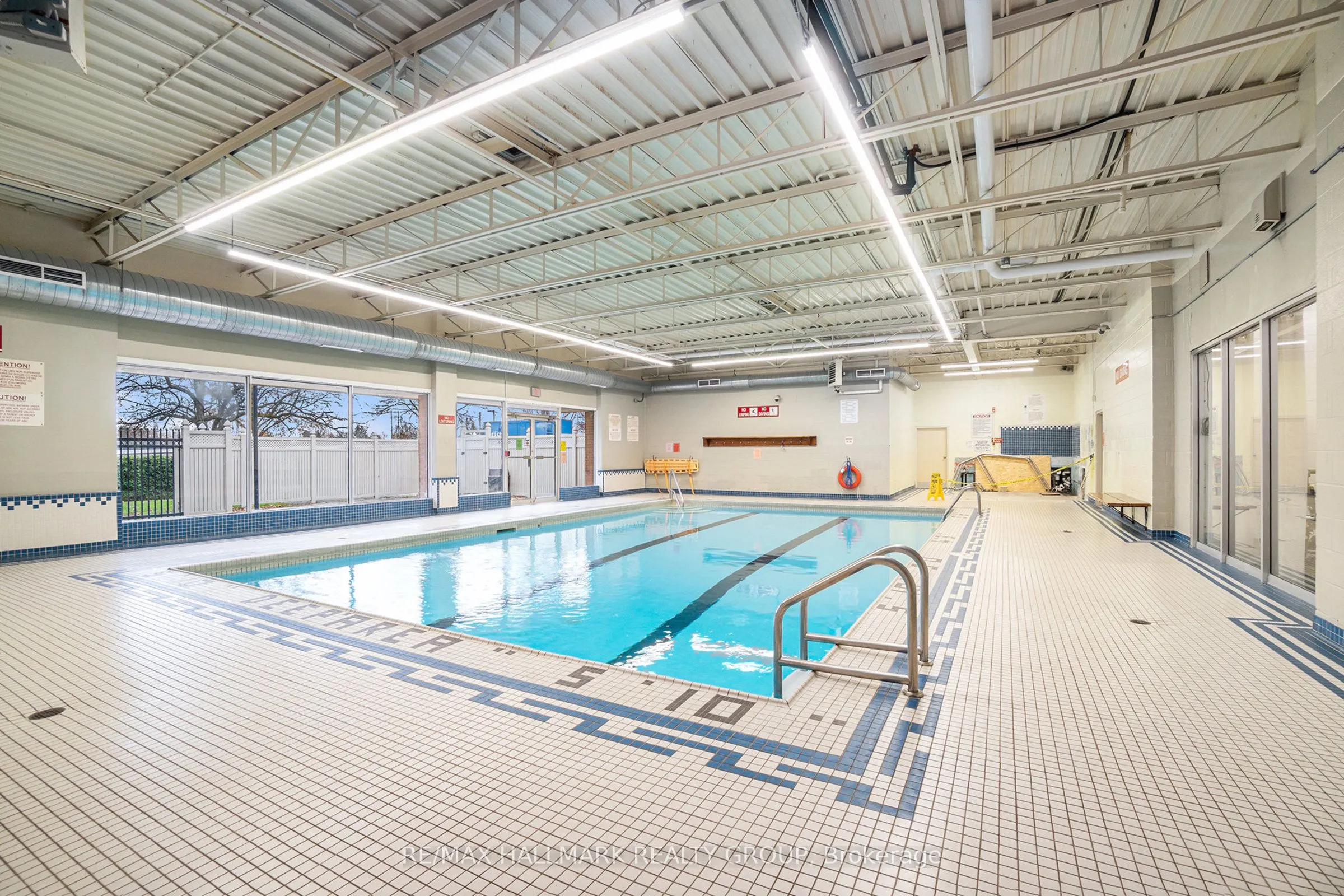 2000 Jasmine Crescent, #1508