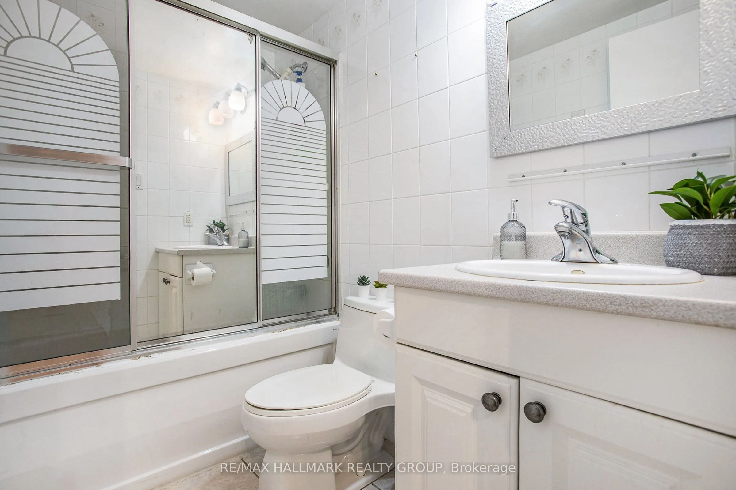 2000 Jasmine Crescent, #1508