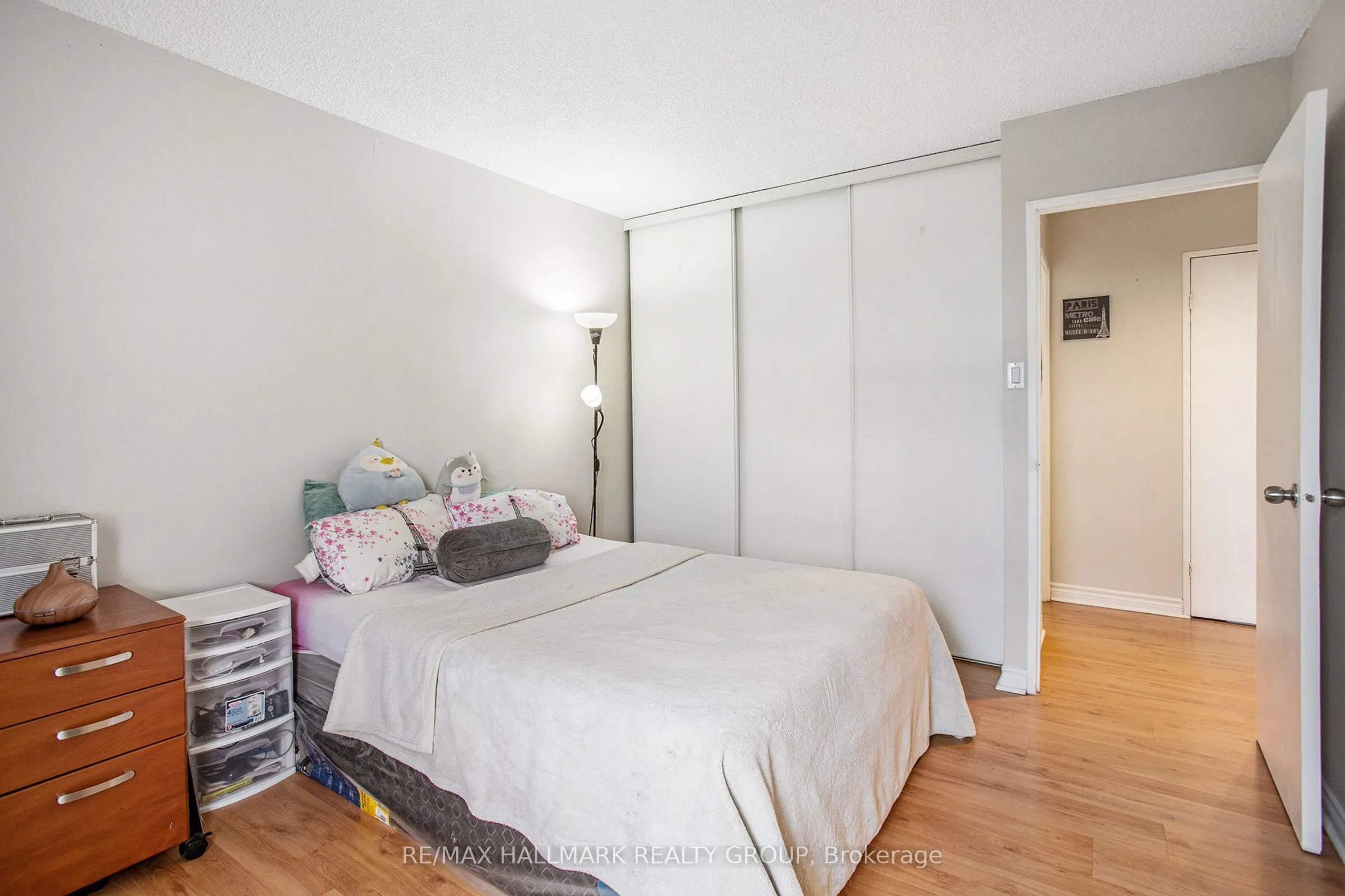 2000 Jasmine Crescent, #1508