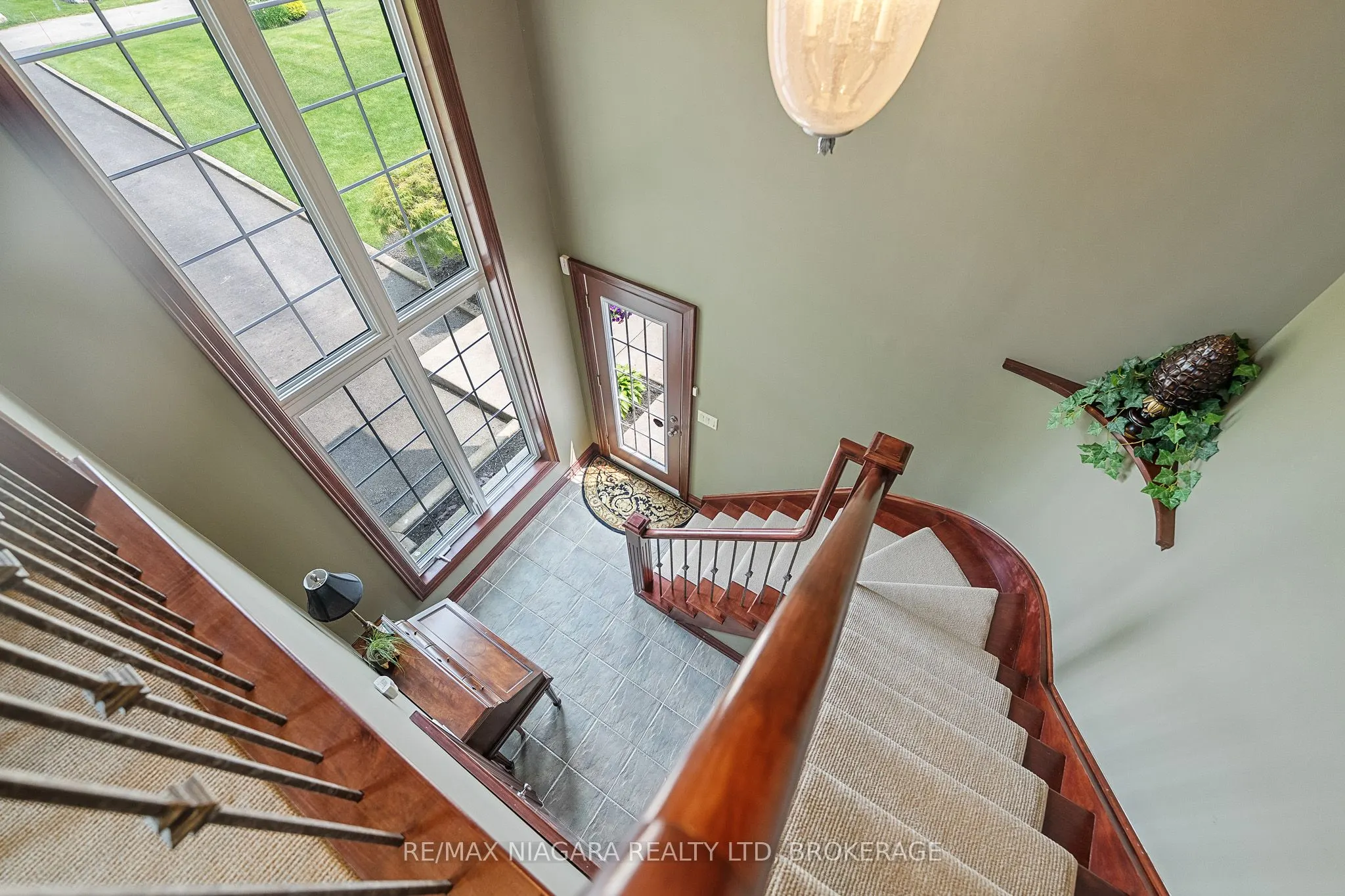 4618 Sandy Cove Drive