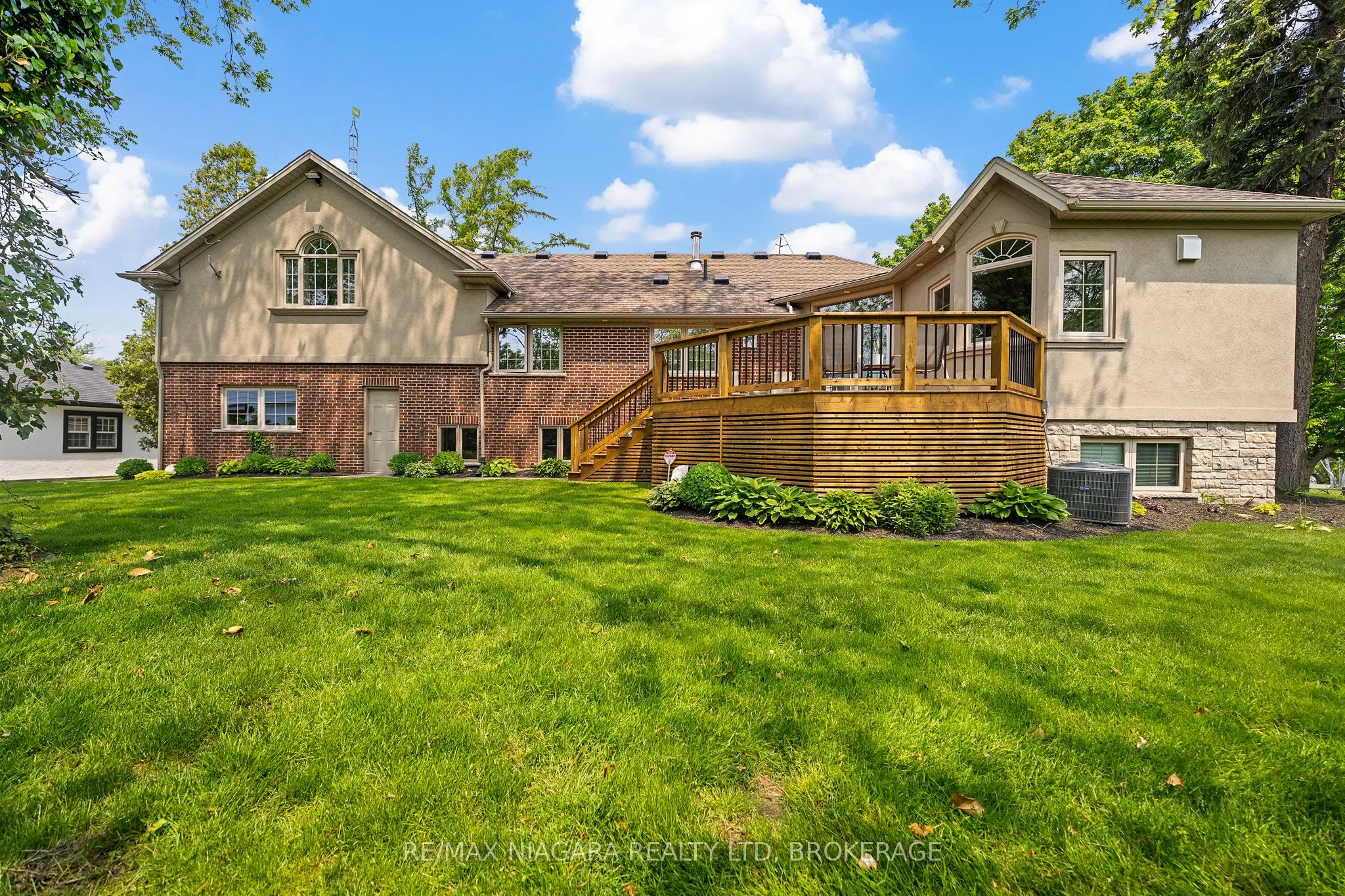 4618 Sandy Cove Drive