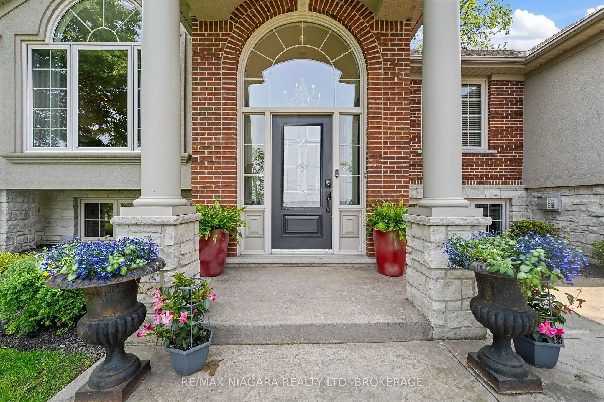 4618 Sandy Cove Drive