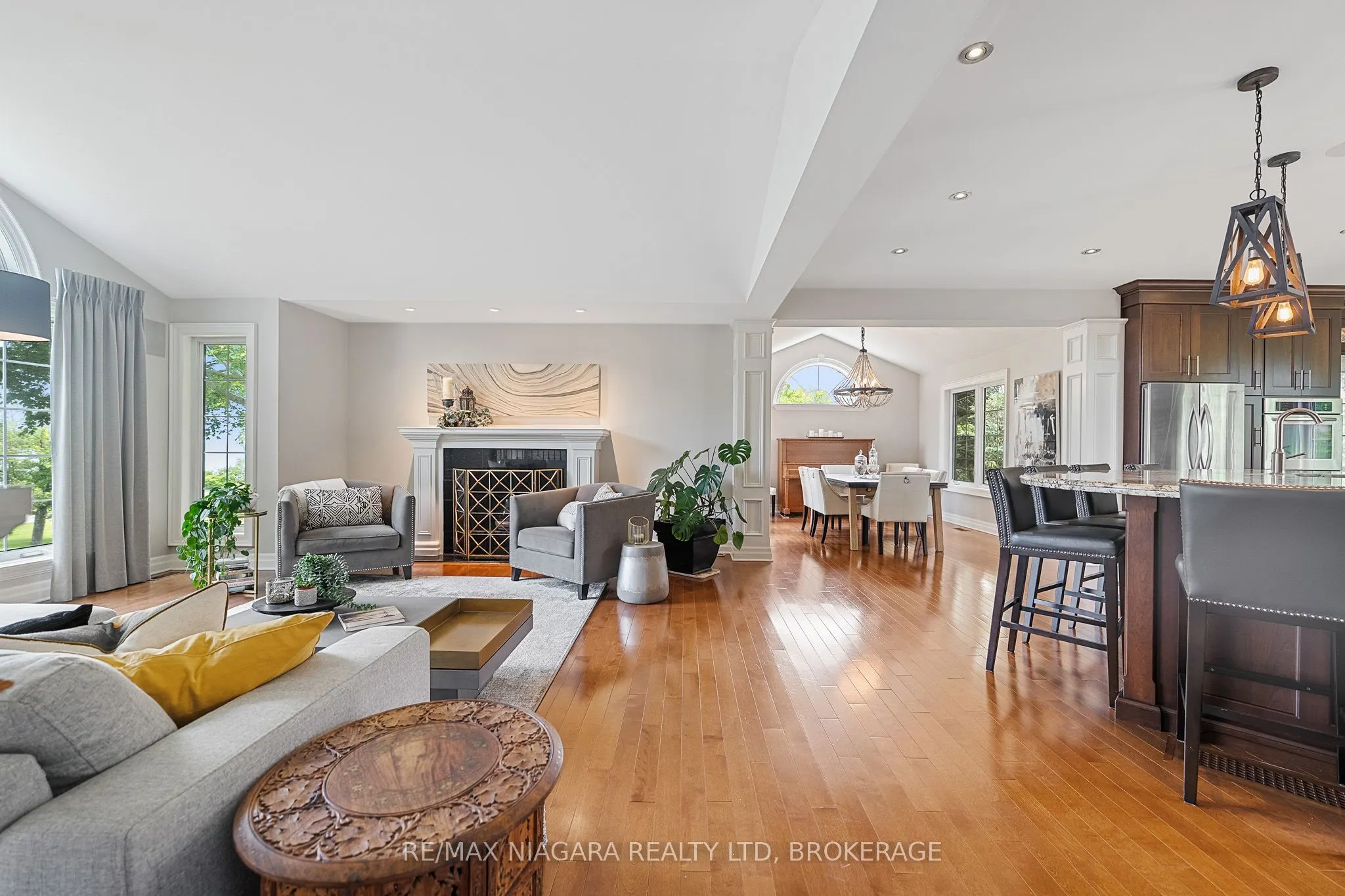 4618 Sandy Cove Drive