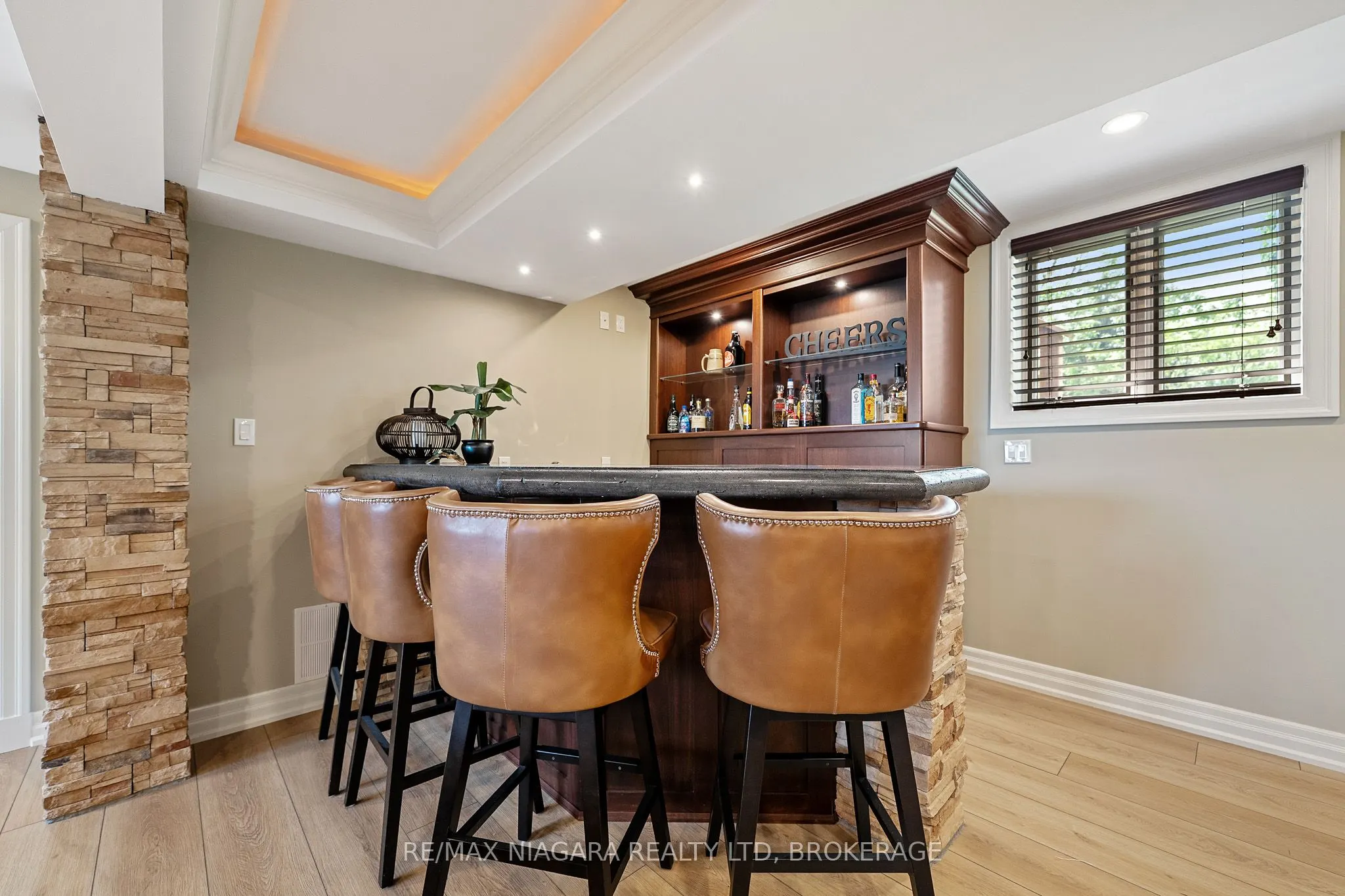 4618 Sandy Cove Drive
