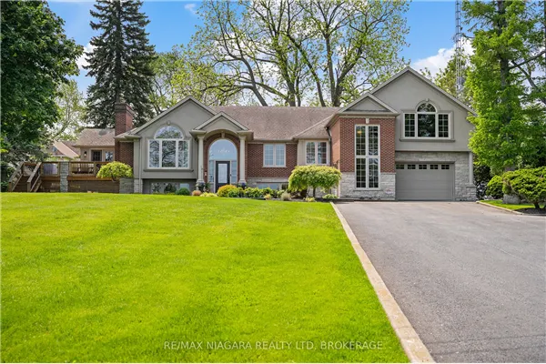 4618 Sandy Cove Drive, Lincoln