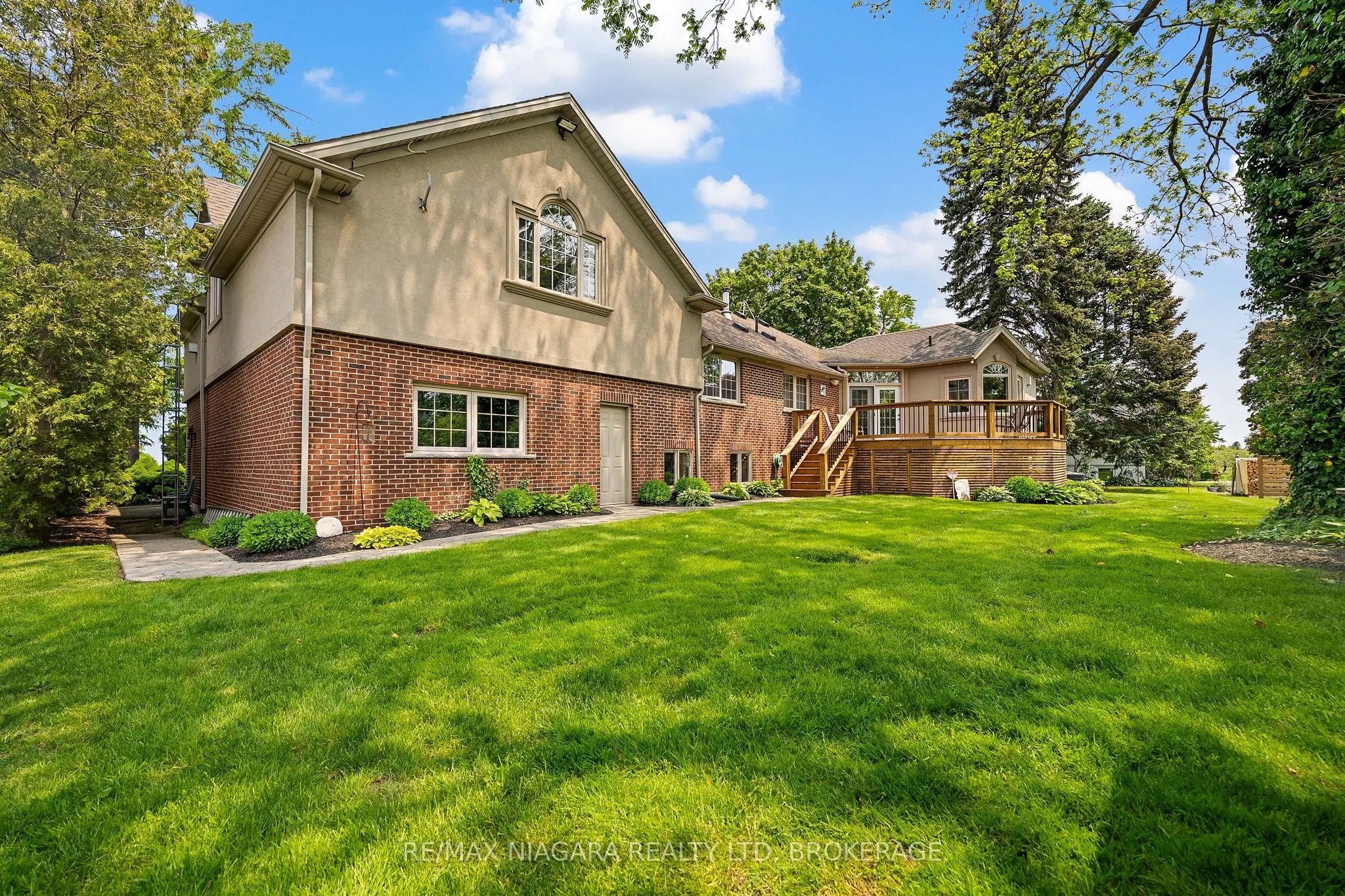 4618 Sandy Cove Drive