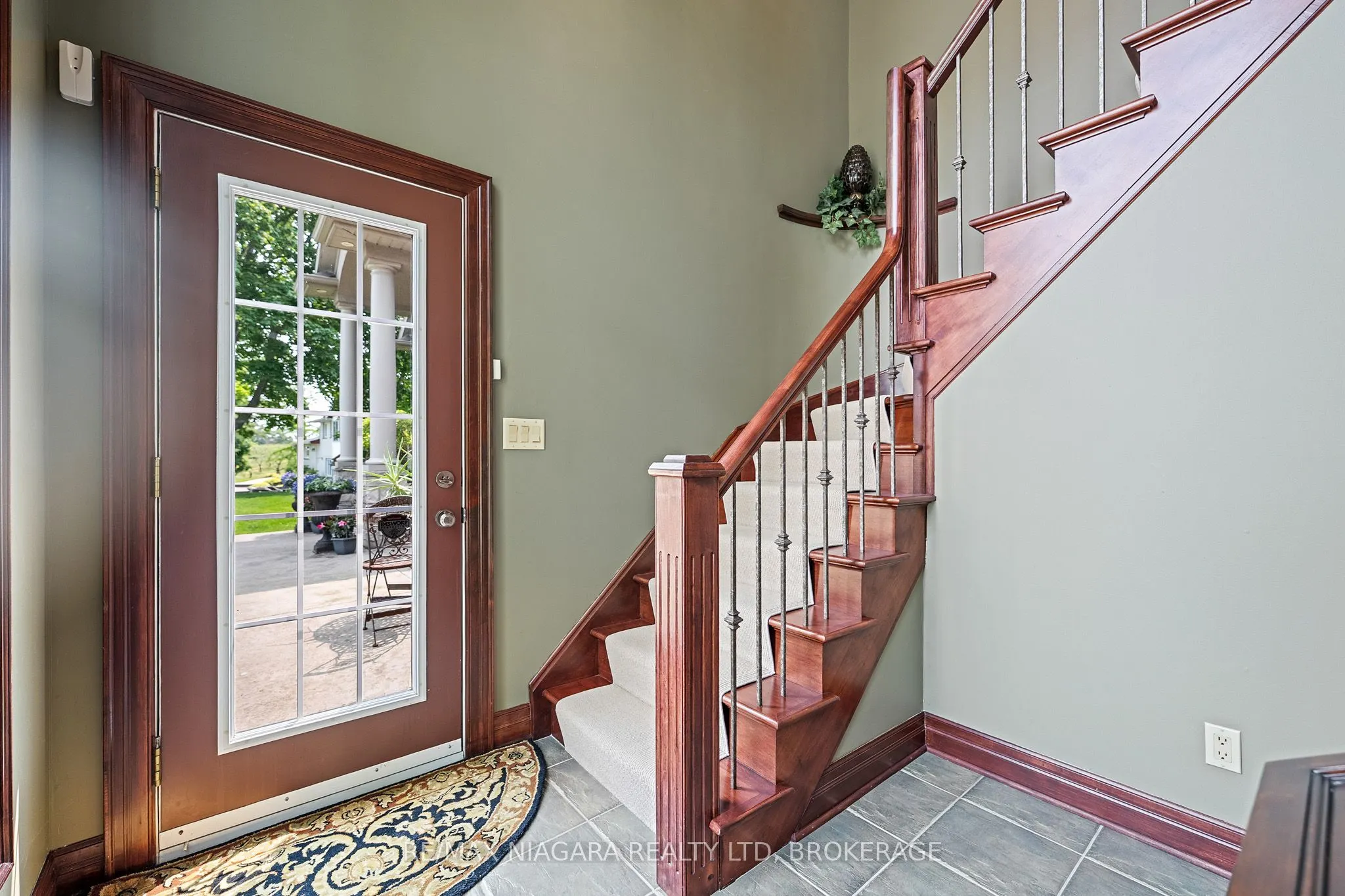 4618 Sandy Cove Drive