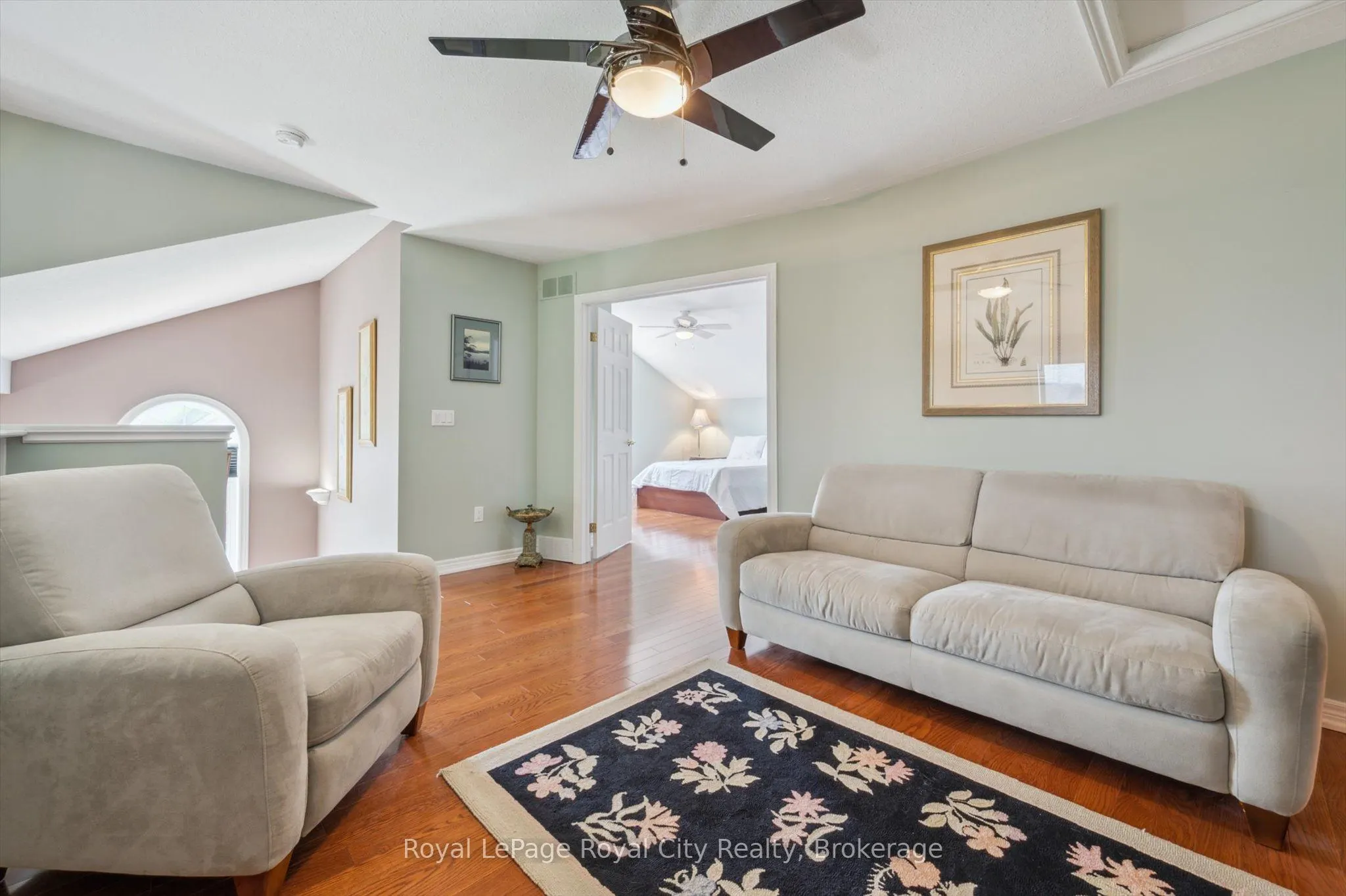 105 Riverwalk Place