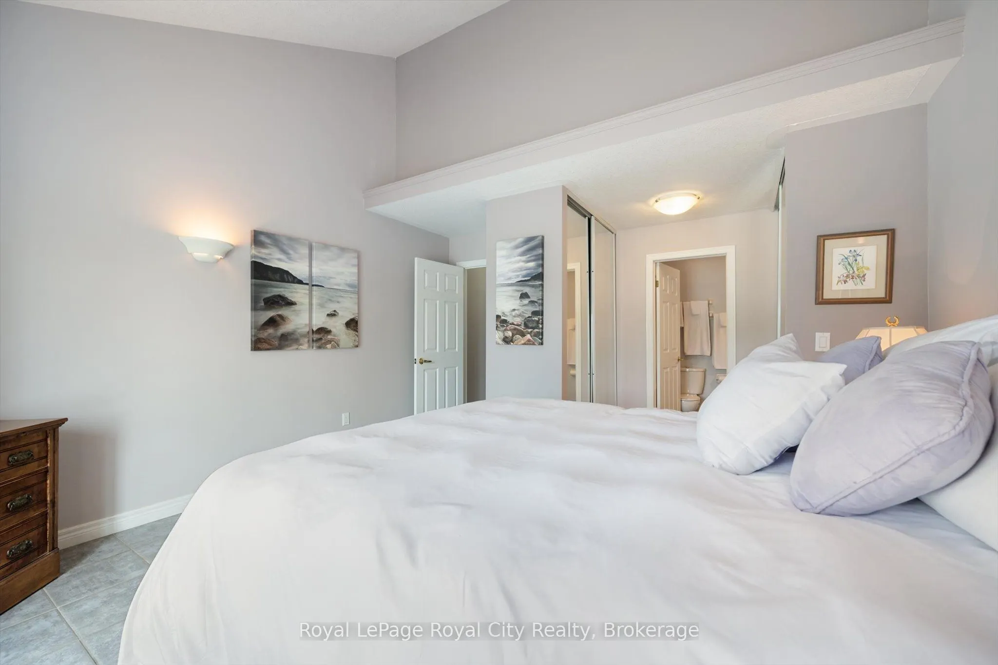 105 Riverwalk Place