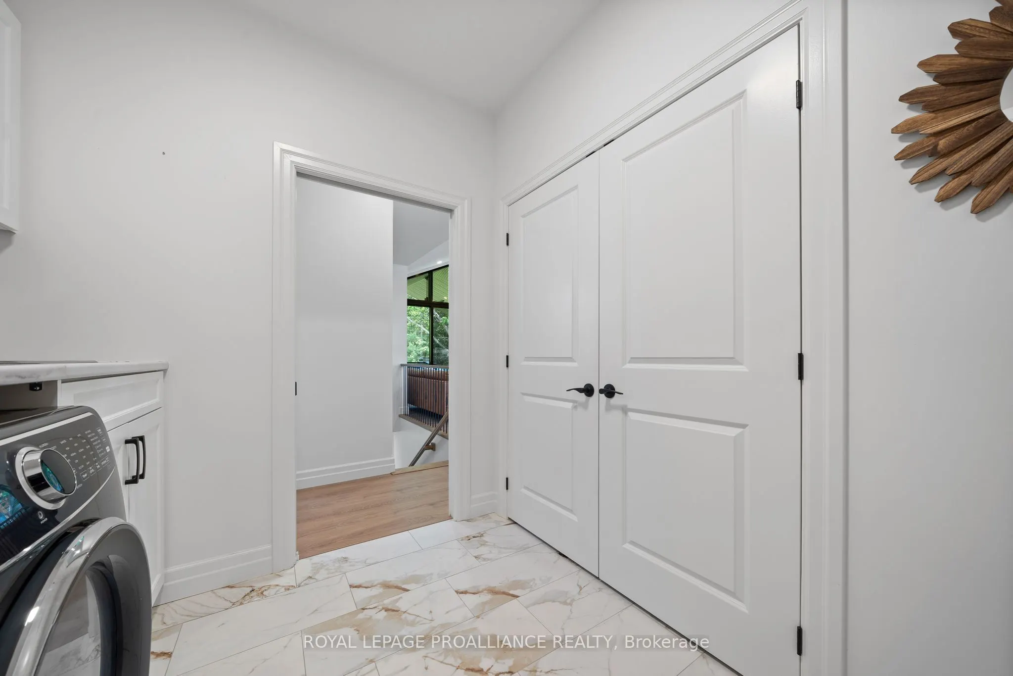 48 Deerview Drive