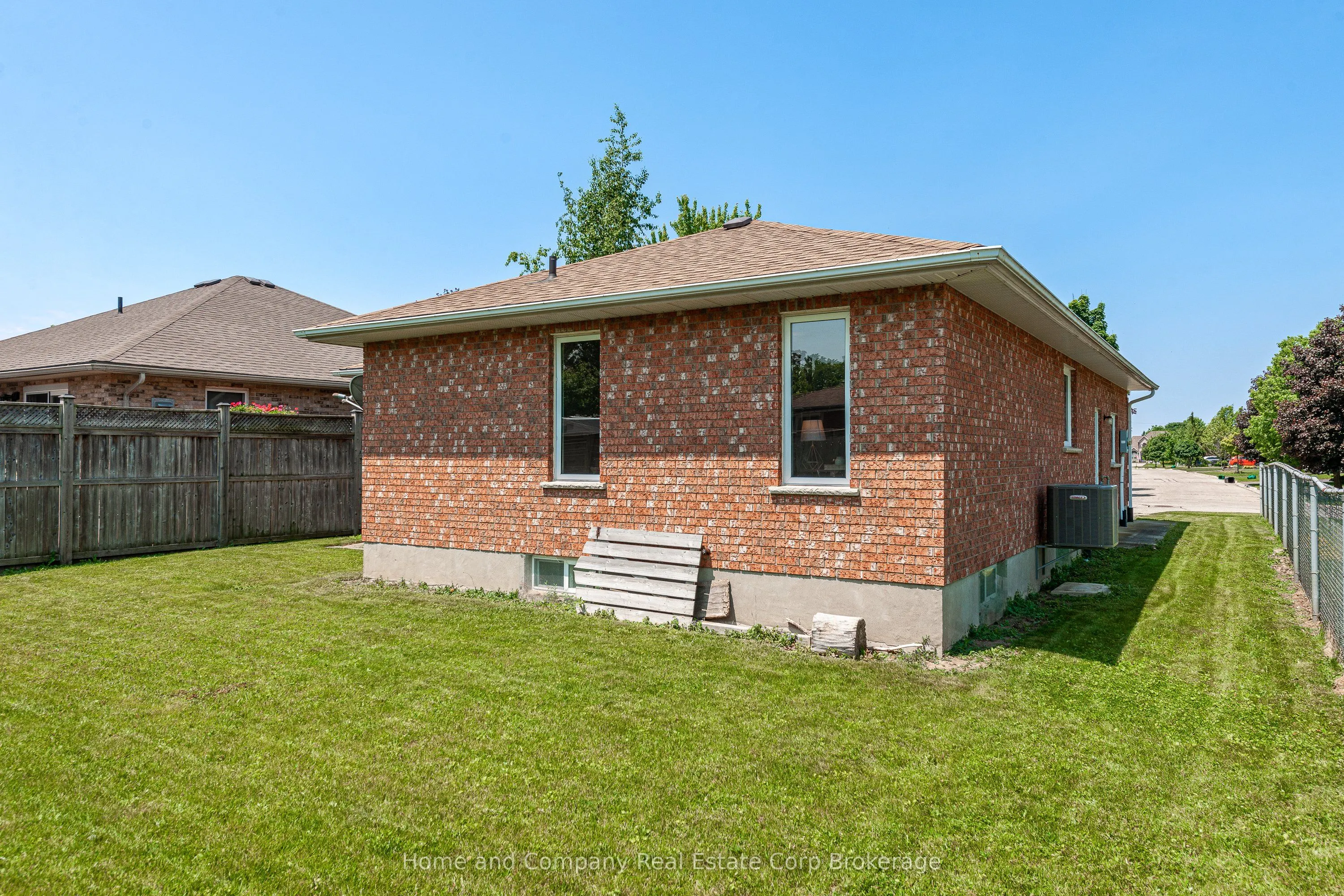 37 Dingman Place