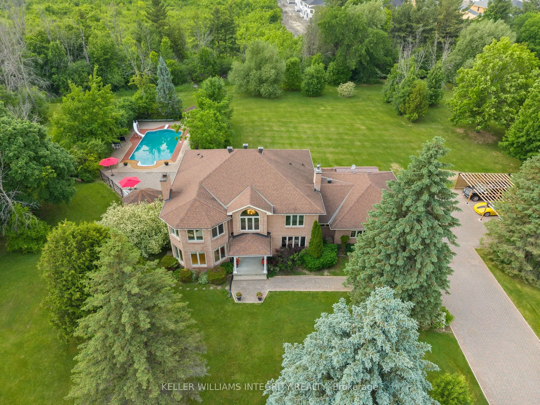 22 Marchbrook Circle